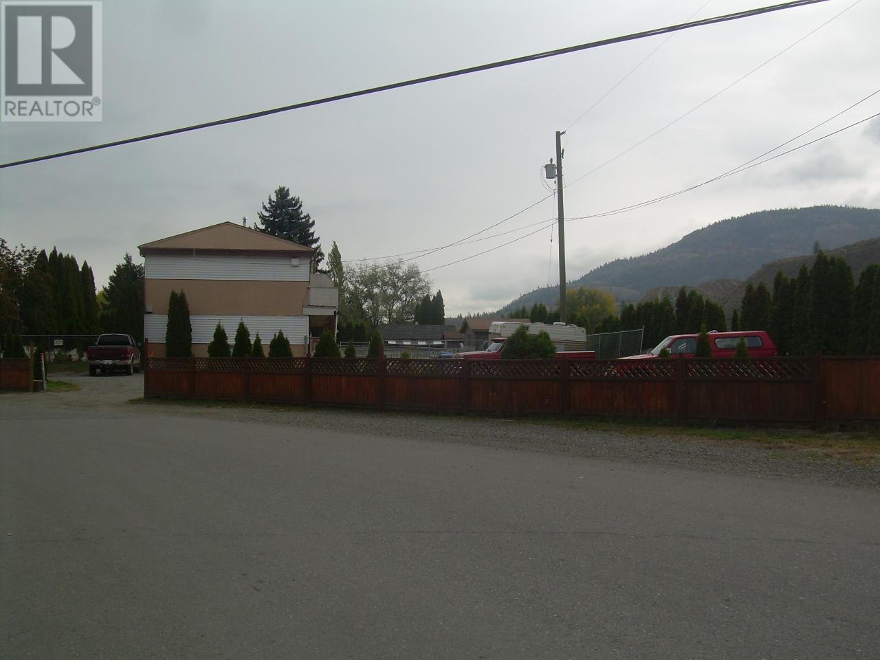 2575-2587 Thompson Drive, Kamloops, British Columbia  V2C 4L5 - Photo 22 - 166881