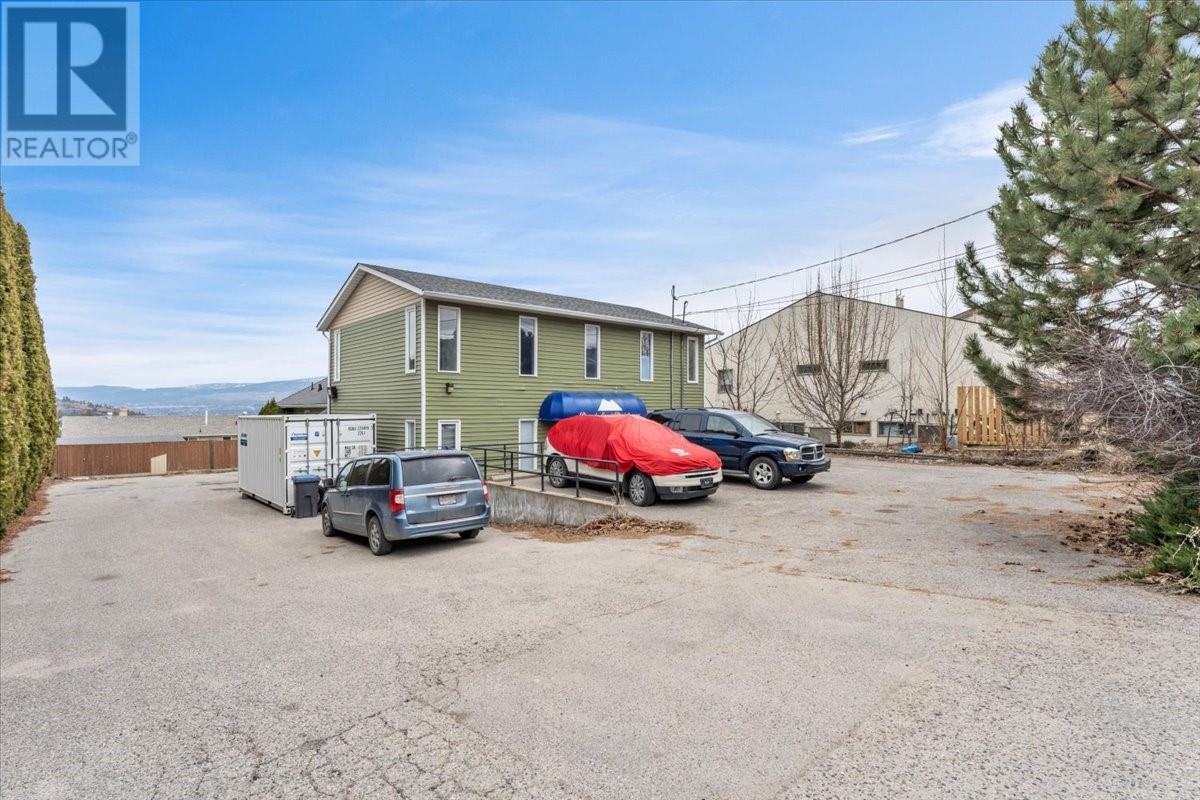 3585 Elliott Road, West Kelowna, British Columbia  V4T 1N9 - Photo 2 - 10271711