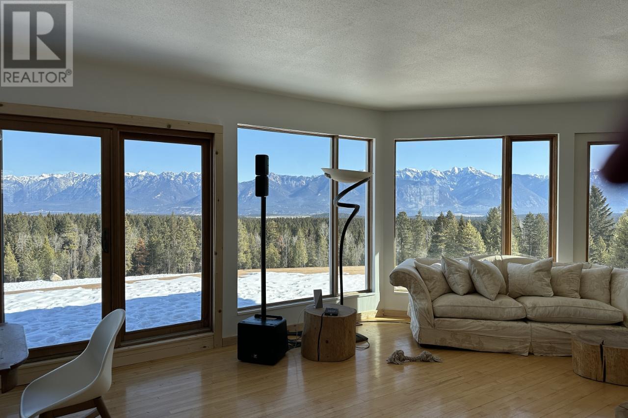 3054 Houlgrave Road, Invermere, British Columbia  V0A 1K5 - Photo 38 - 2470513