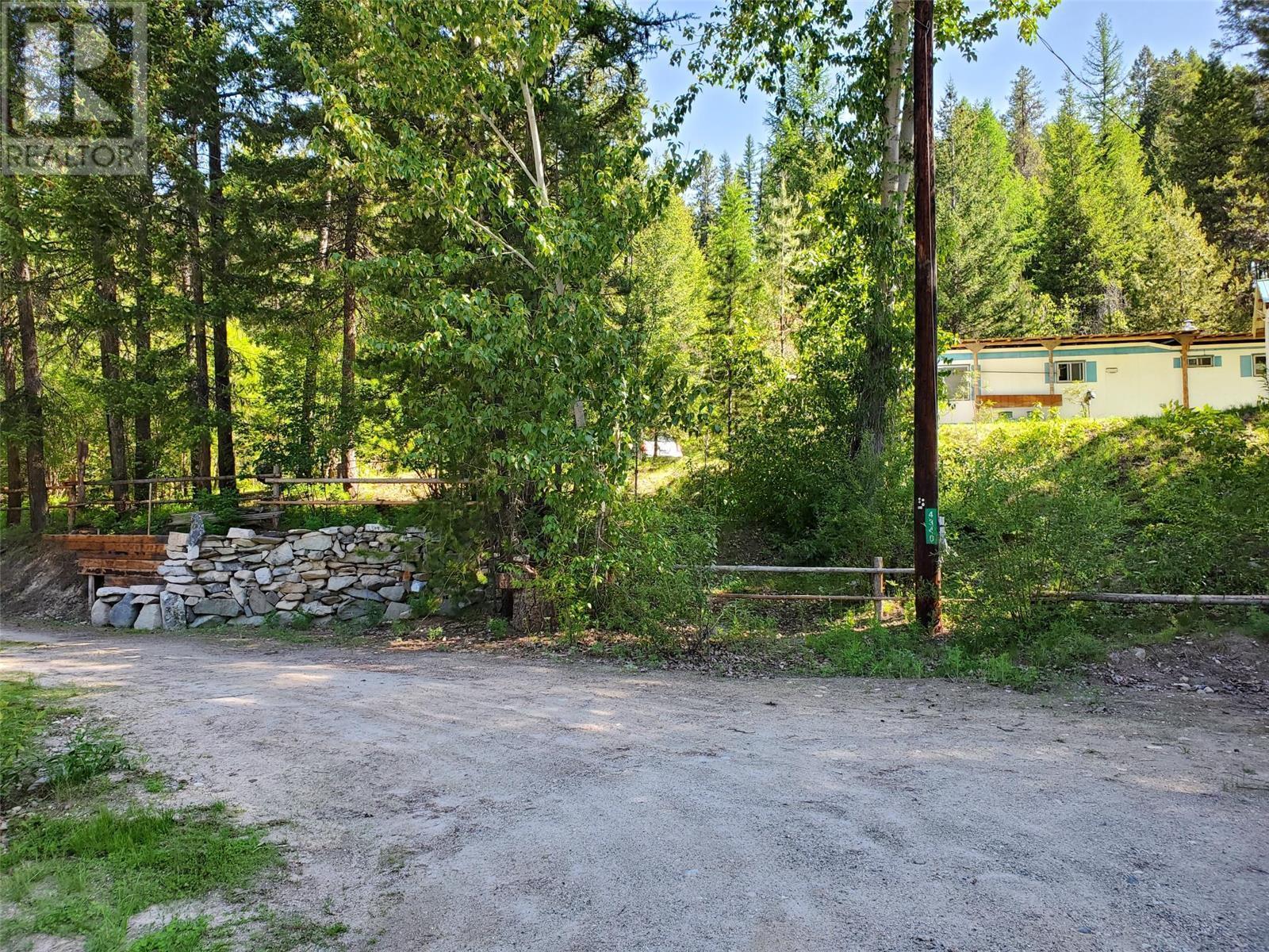 4340 Highway 33 Highway, Beaverdell, British Columbia  V0H 1A0 - Photo 1 - 10276146