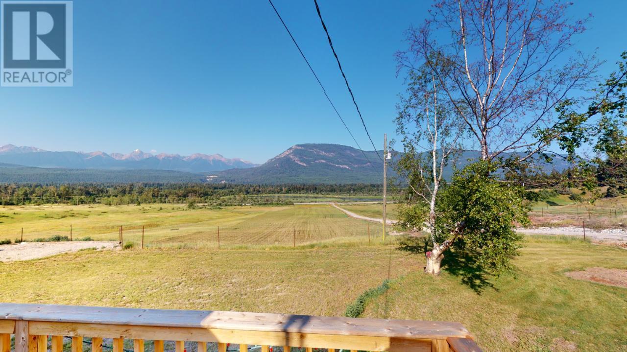 726 95 Highway, Spillimacheen, British Columbia  V0A 1P0 - Photo 25 - 2471879