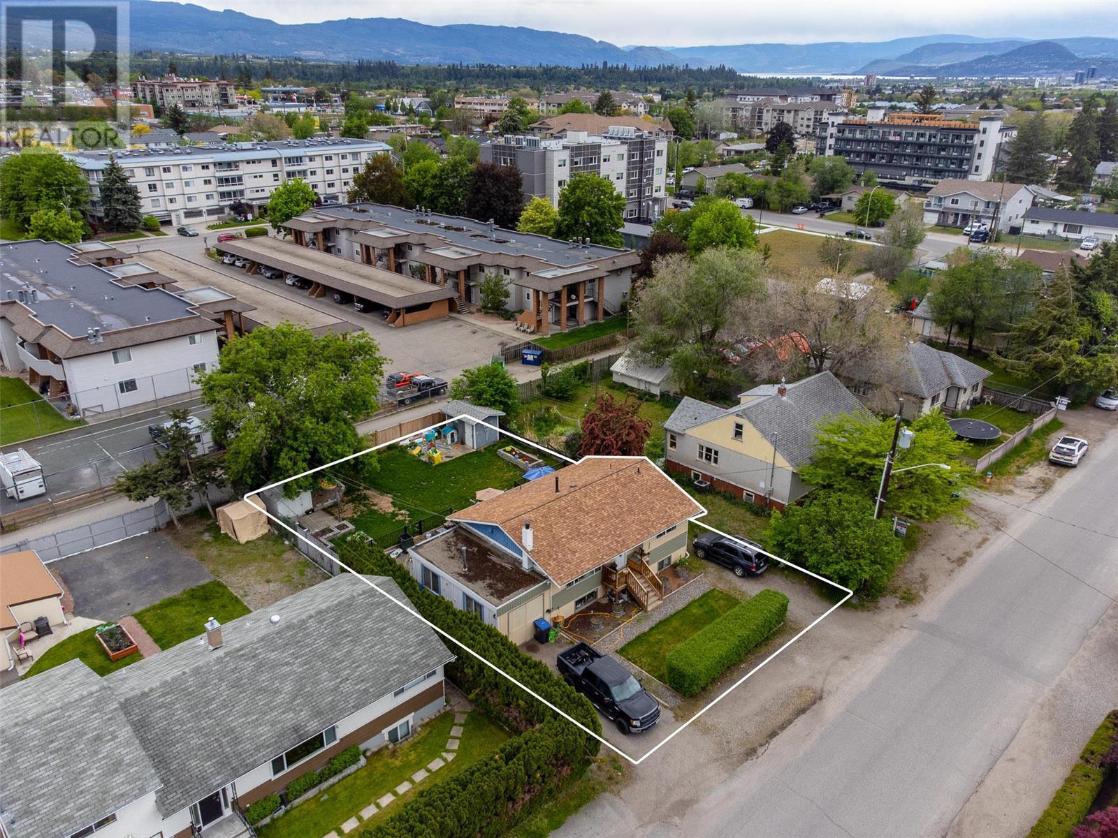 235 Ponto Road, Kelowna, British Columbia  V1X 2G2 - Photo 1 - 10279369