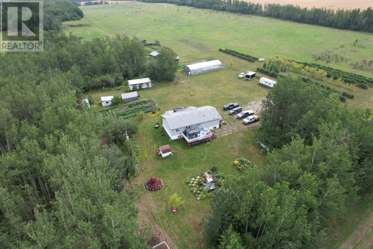 2770 241 Road, Dawson Creek, British Columbia  V0C 2K0 - Photo 4 - 200120