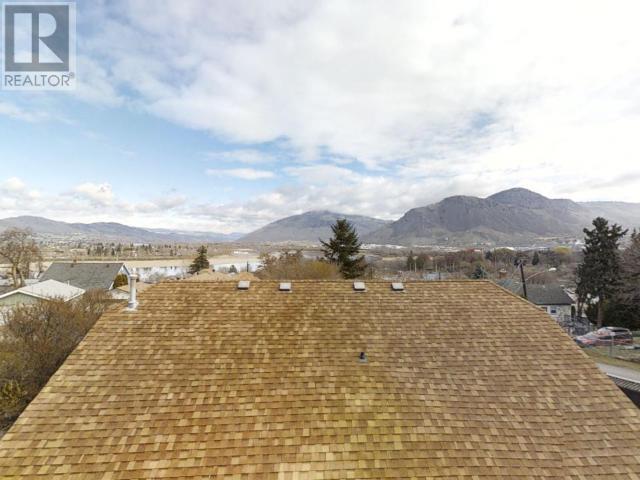 190 St Paul  W Street, Kamloops, British Columbia  V2C 1G3 - Photo 3 - 173868