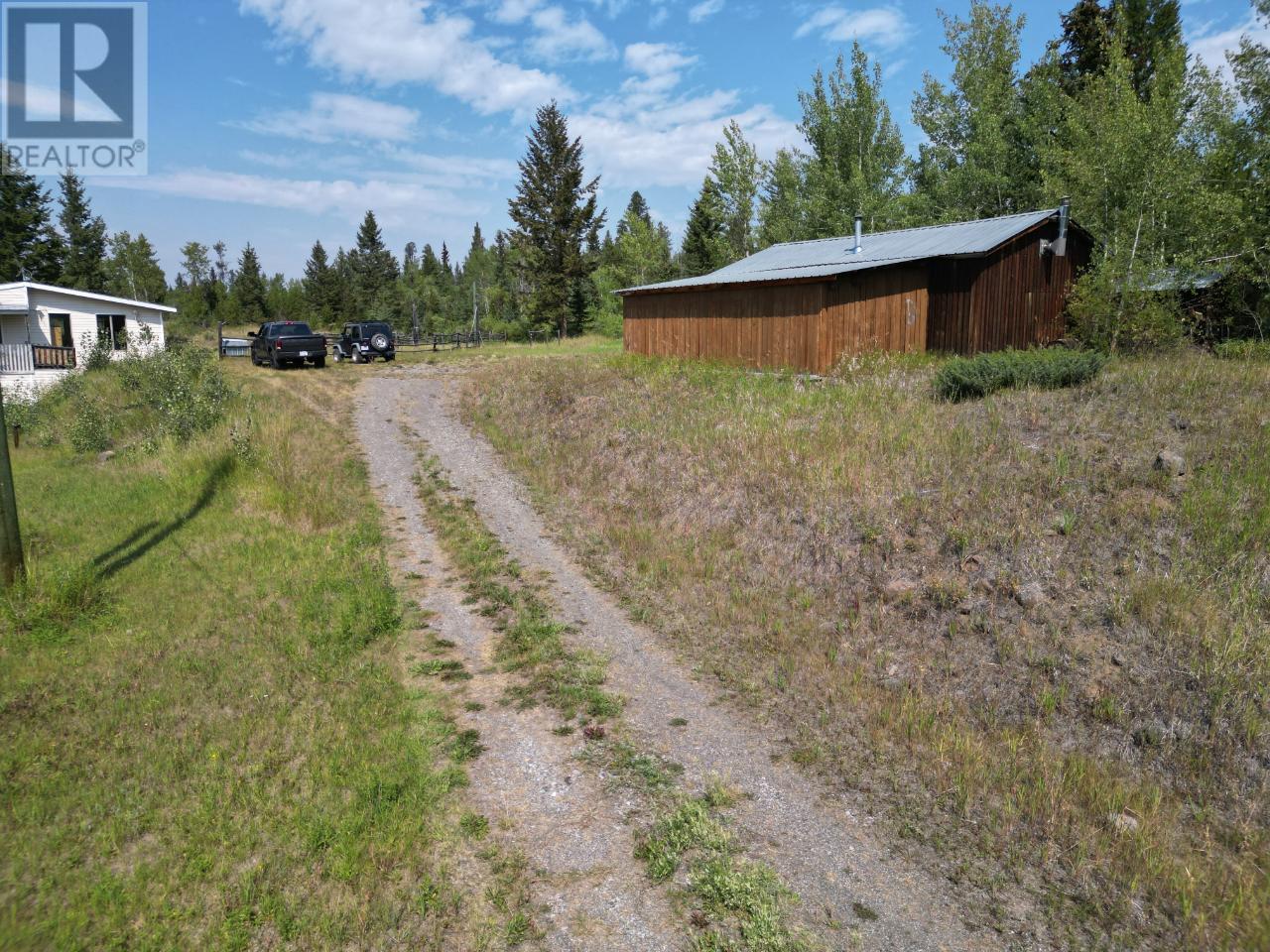 897 Chasm Road, Clinton, British Columbia  V0K 1K0 - Photo 5 - 174574