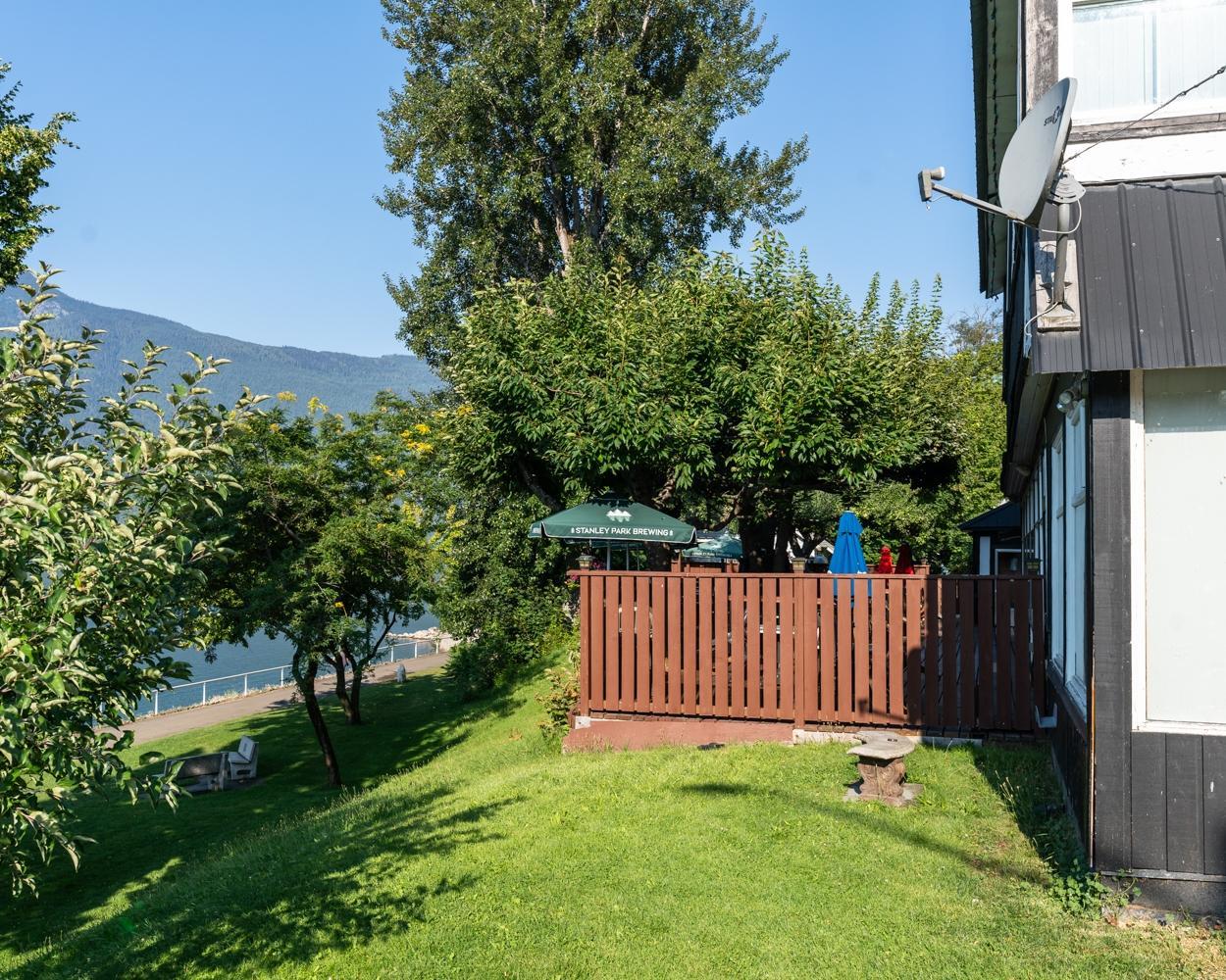 92 4th Avenue, Nakusp, British Columbia  V0G 1R1 - Photo 23 - 2473068