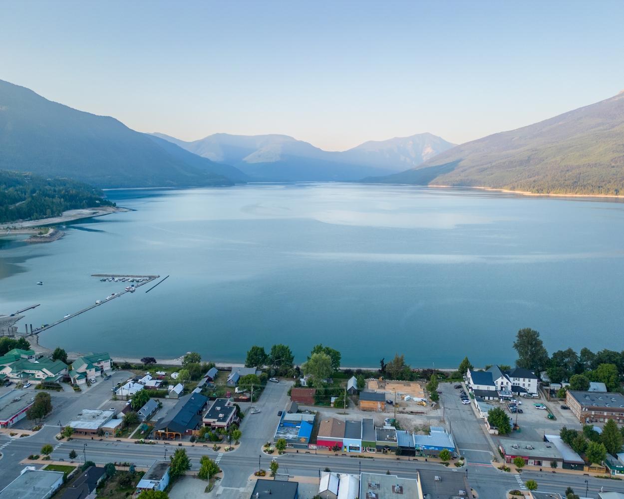 92 4th Avenue, Nakusp, British Columbia  V0G 1R1 - Photo 7 - 2473068