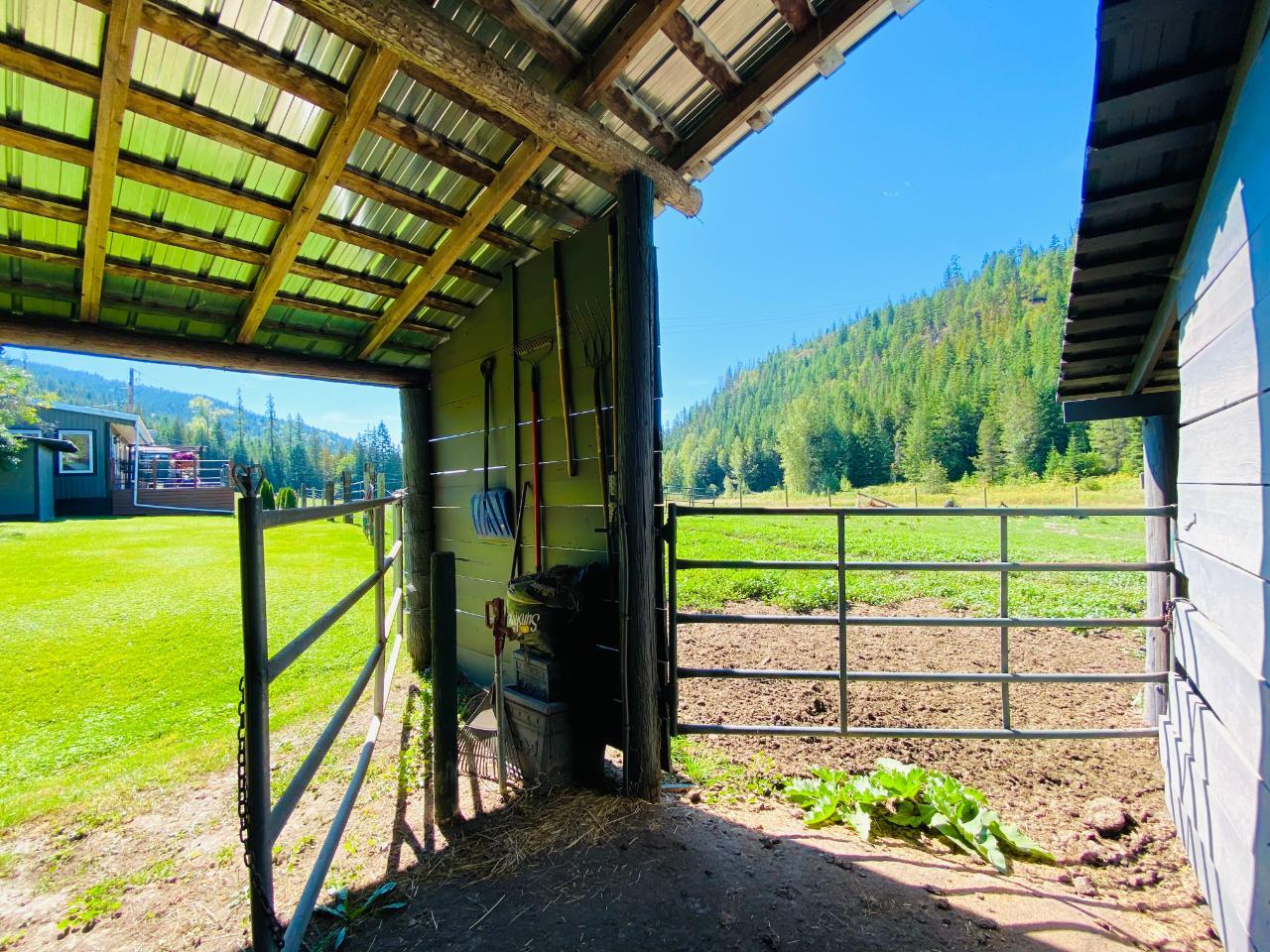 2505 Barley Road, Rossland, British Columbia  V0G 1Y0 - Photo 36 - 2473389