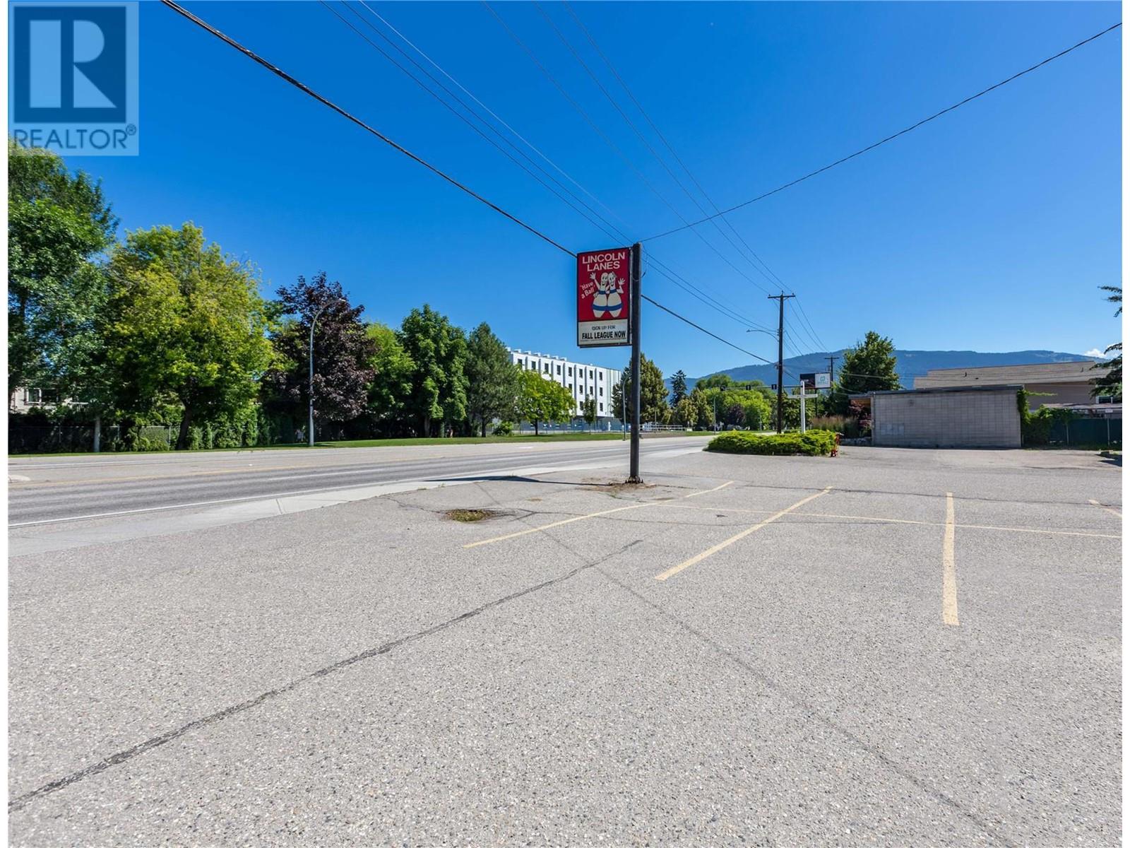 3510 25 Avenue, Vernon, British Columbia  V1T 1P3 - Photo 1 - 10286677