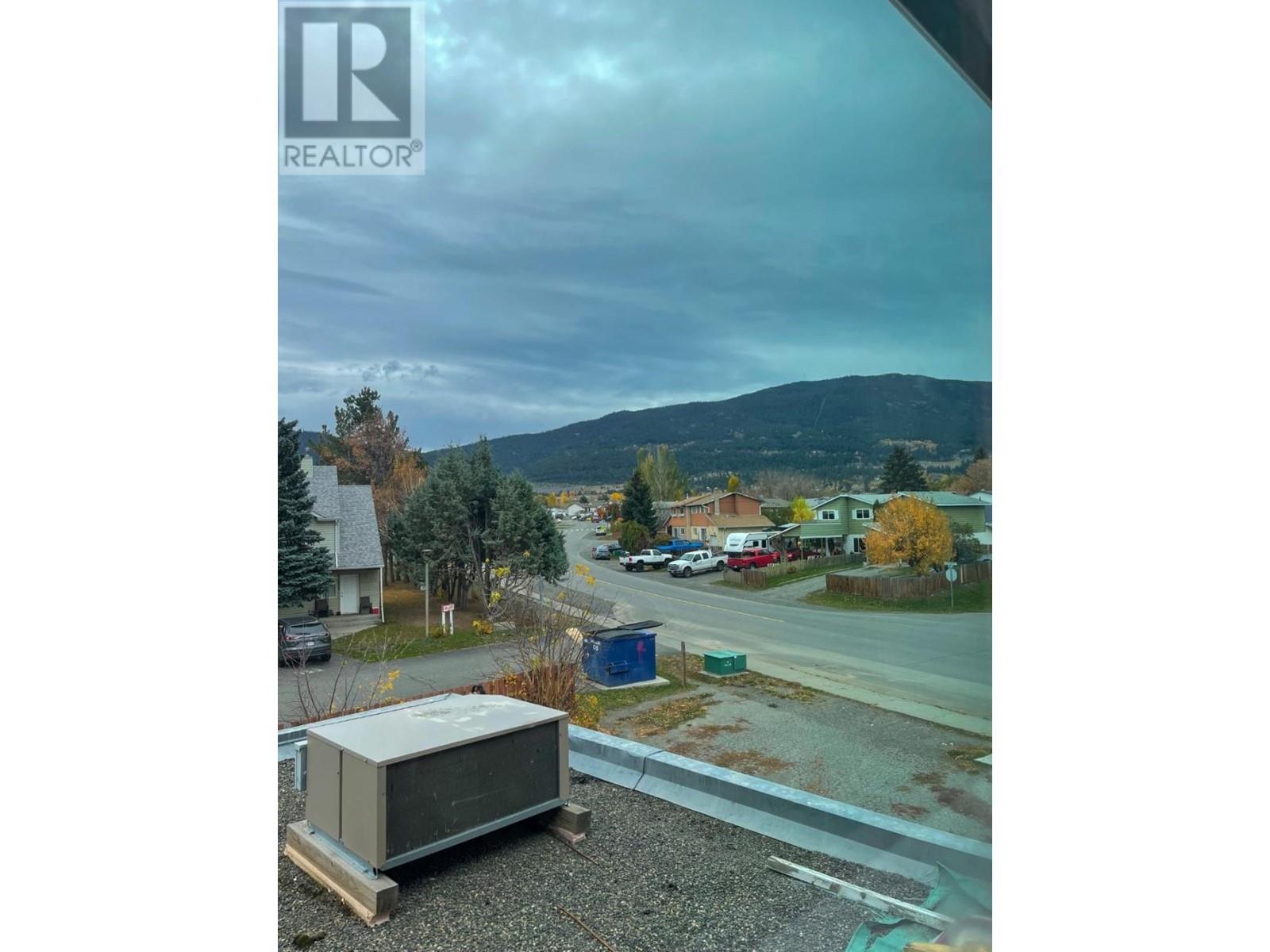 2801 Clapperton Avenue, Merritt, British Columbia  V1K 1B8 - Photo 29 - 175632