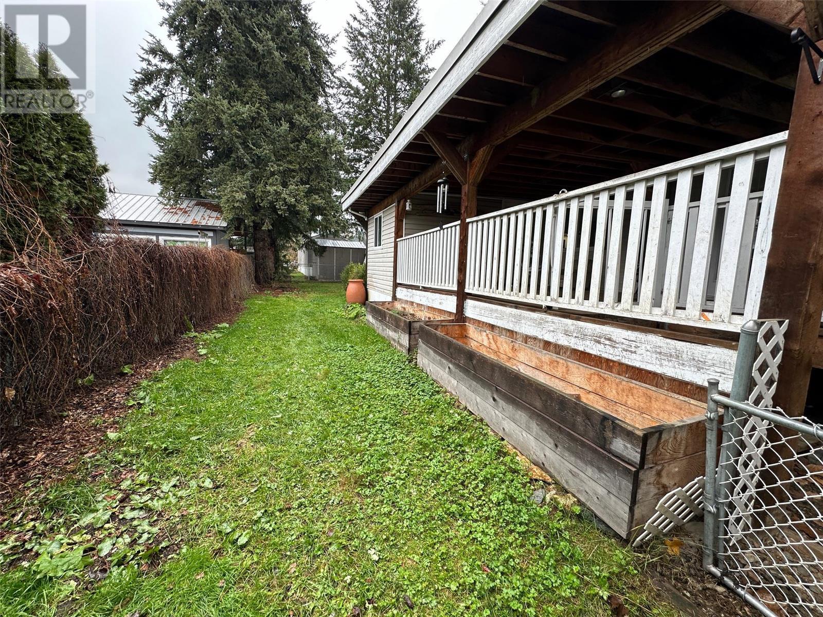 241 Highway 23 N Unit# 54, Revelstoke, British Columbia  V0E 2S0 - Photo 17 - 10288396