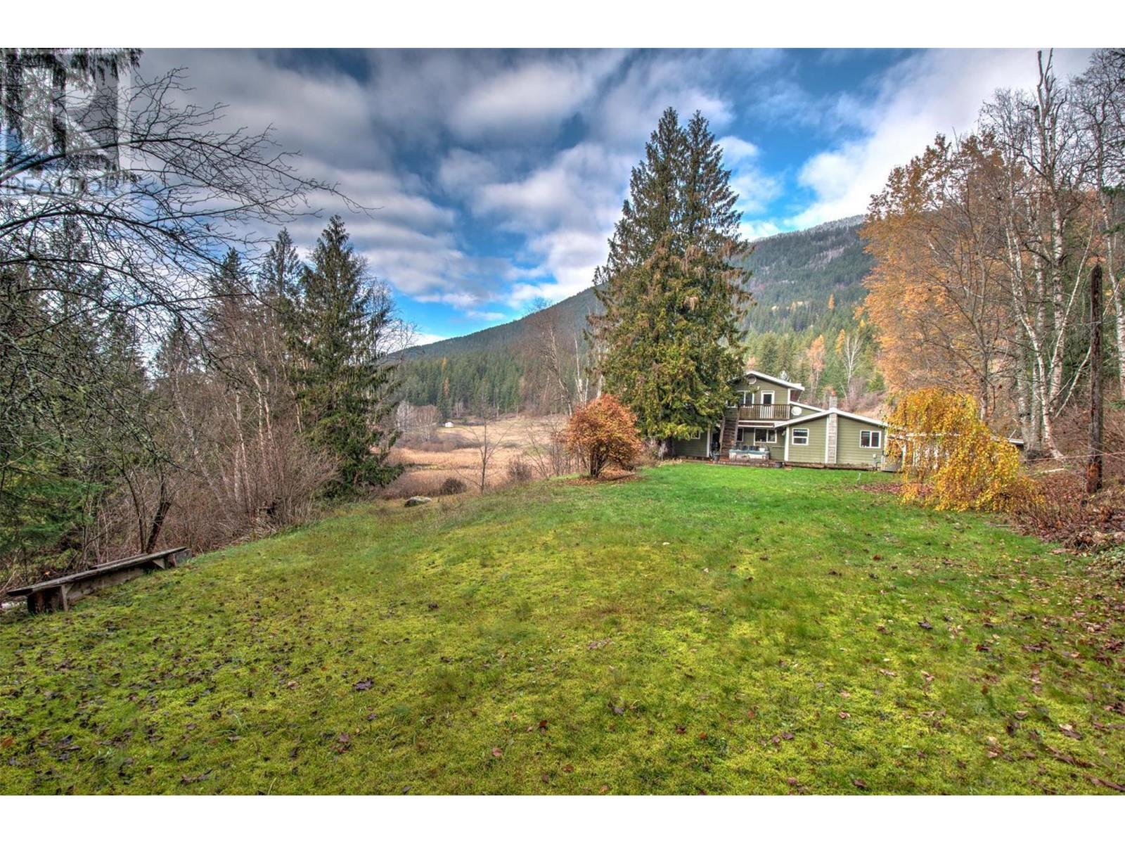 538 North Fork Road, Cherryville, British Columbia  V0E 2G0 - Photo 43 - 10288424