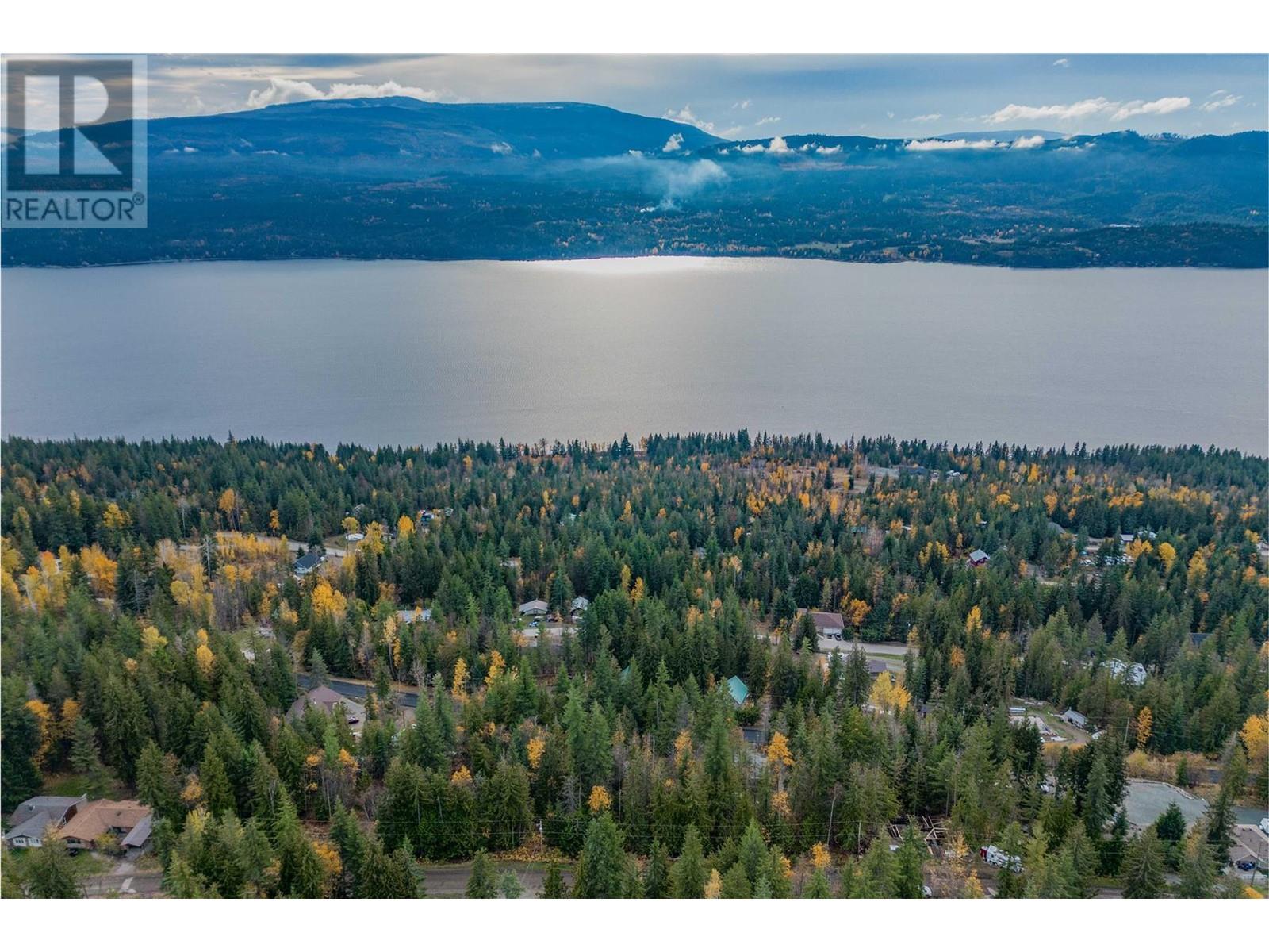 Lot 119 Crowfoot Drive, Anglemont, British Columbia  V0E 1A0 - Photo 4 - 10288639