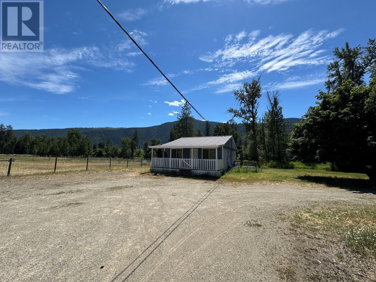 5740 Division Street, Grand Forks, British Columbia  V0H 1H0 - Photo 27 - 2474232