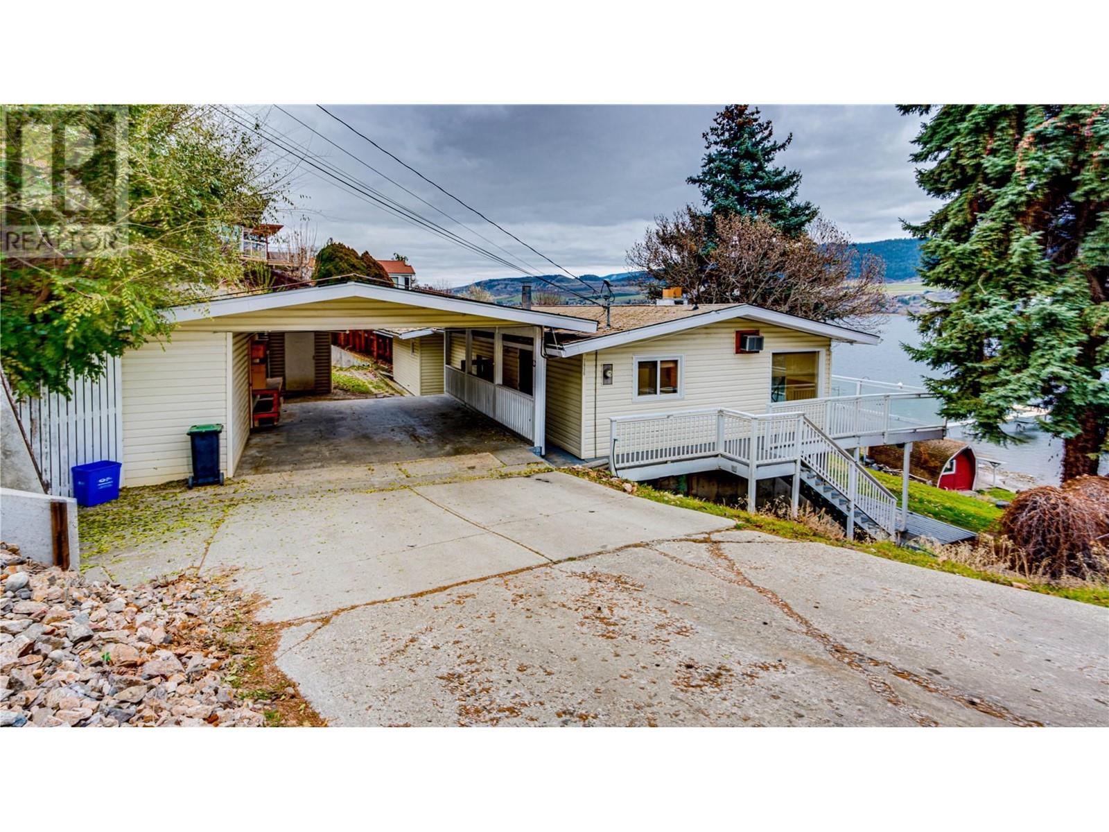 7856 Tronson Road, Vernon, British Columbia  V1H 1C8 - Photo 17 - 10300964