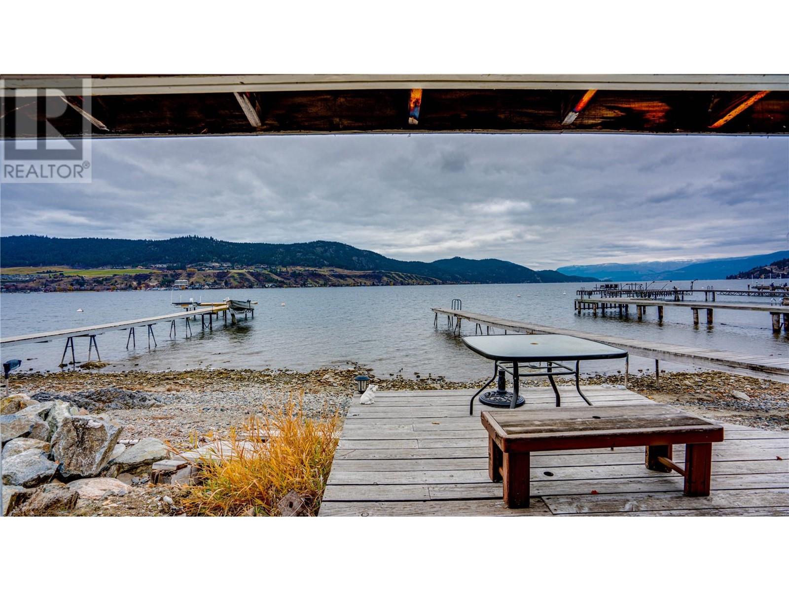 7856 Tronson Road, Vernon, British Columbia  V1H 1C8 - Photo 8 - 10300964