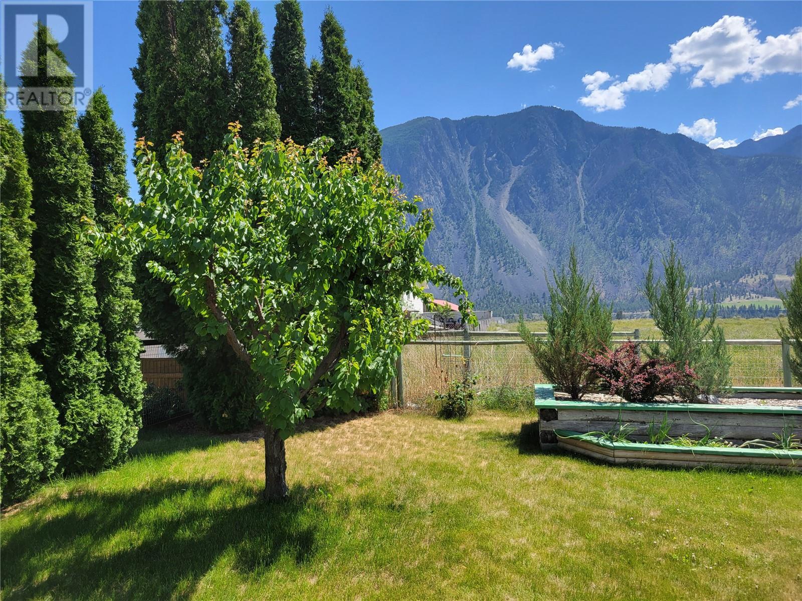 829 3rd Avenue, Keremeos, British Columbia  V0X 1N2 - Photo 19 - 10301239