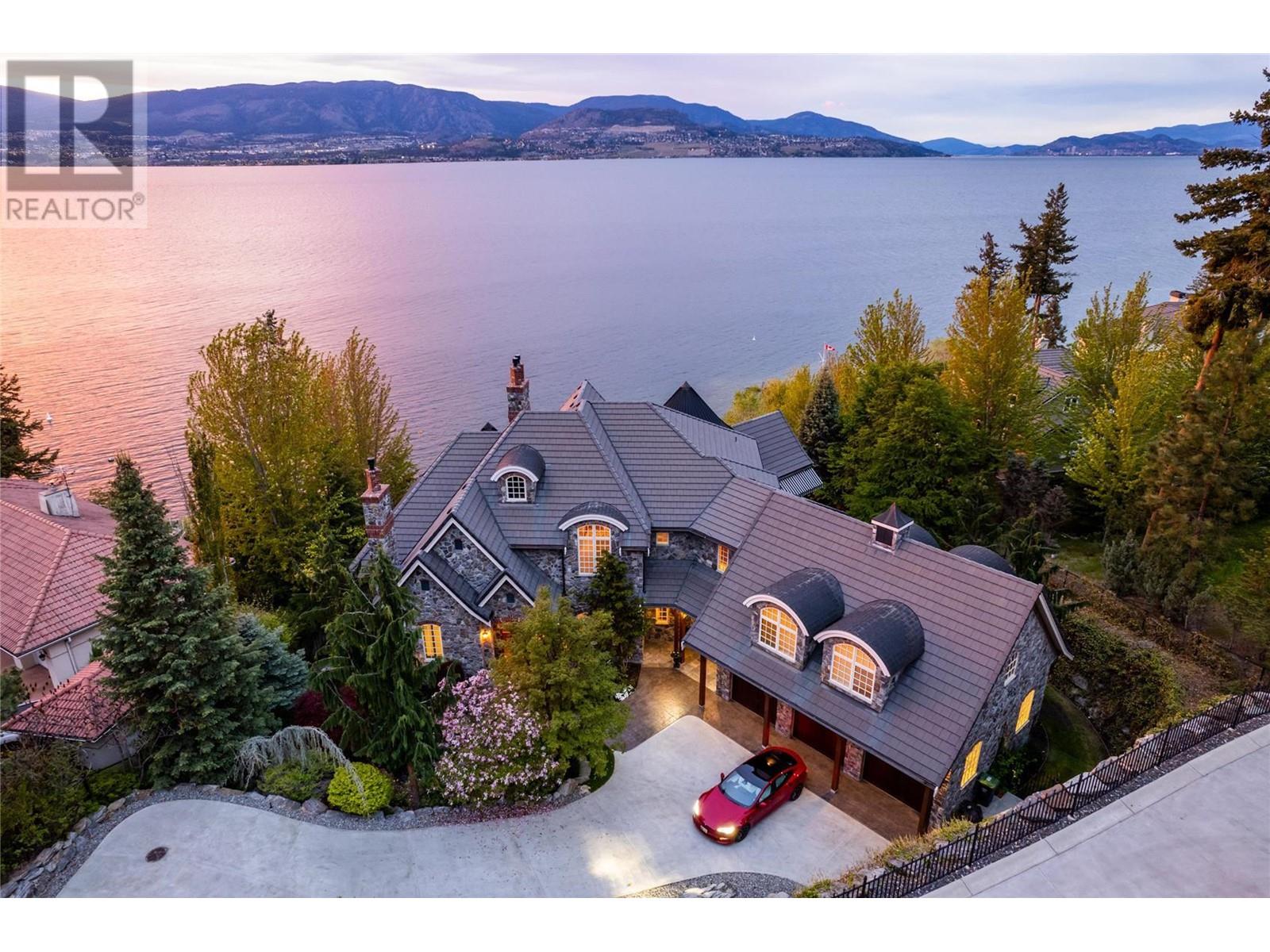 225 Swick Road, Kelowna, British Columbia  V1W 4J5 - Photo 1 - 10301773