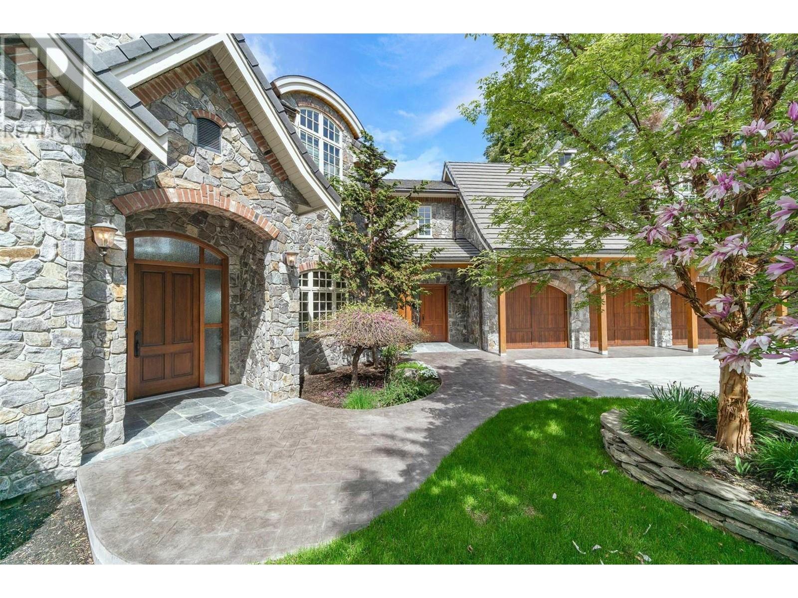 225 Swick Road, Kelowna, British Columbia  V1W 4J5 - Photo 15 - 10301773