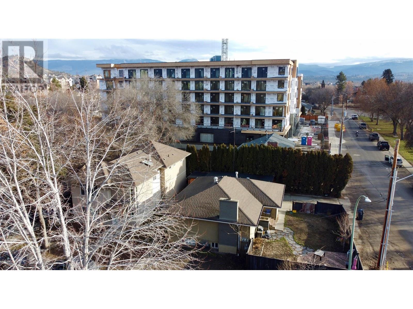 1244 Devonshire Avenue, Kelowna, British Columbia  V1Y 6B7 - Photo 1 - 10301709