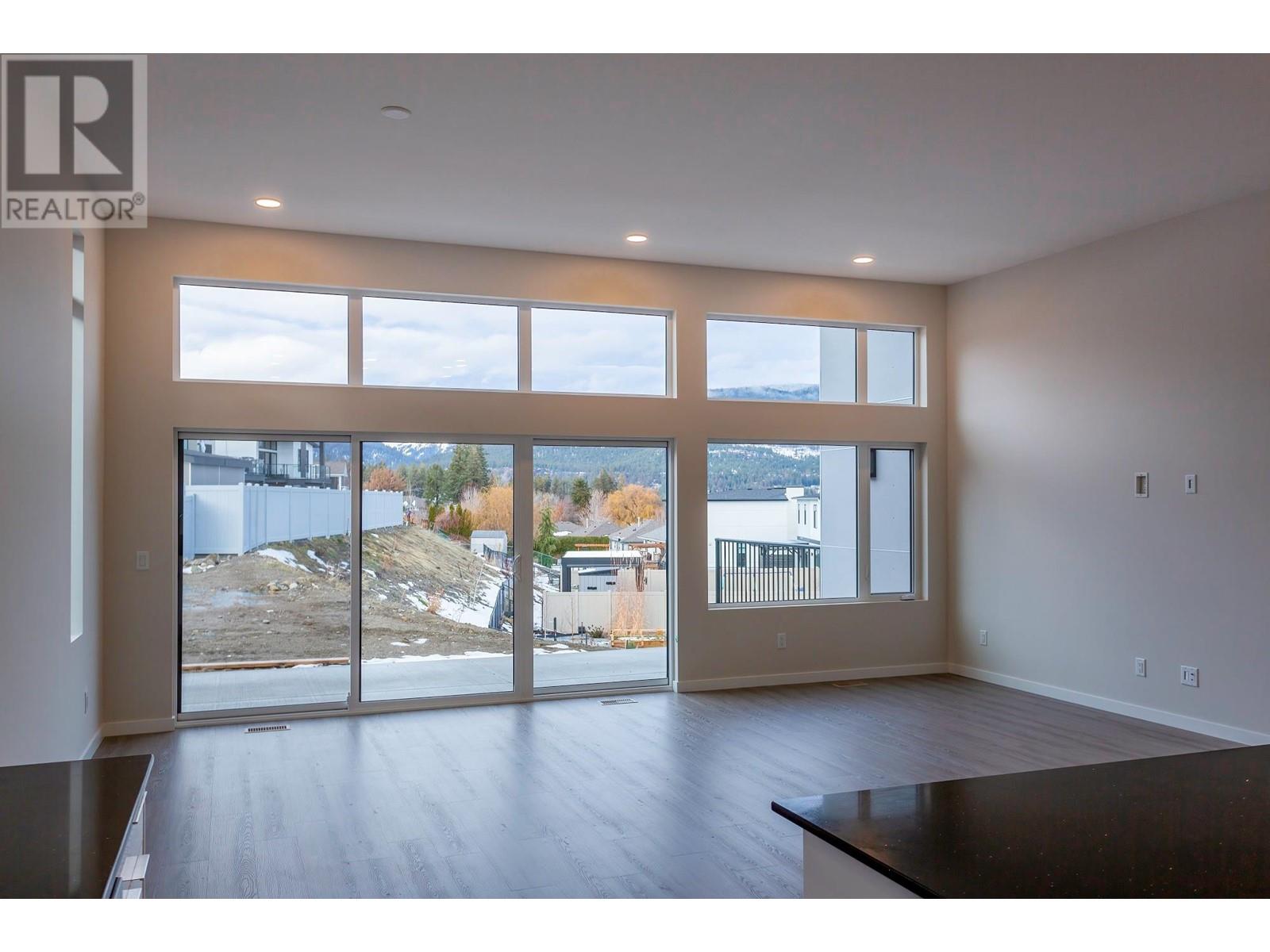 3758 Davidson Court, West Kelowna, British Columbia  V4T 0B1 - Photo 11 - 10302074