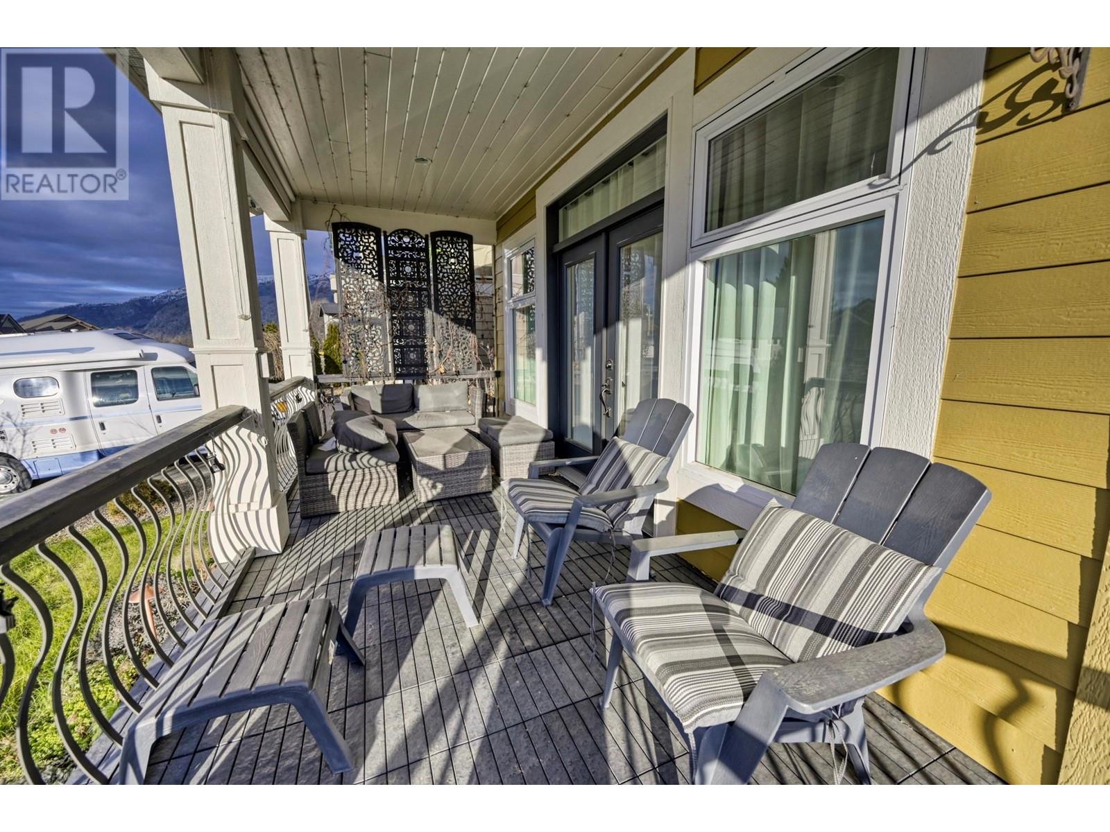 5 Chardonnay Court, Osoyoos, British Columbia  V0H 1V6 - Photo 4 - 10302212