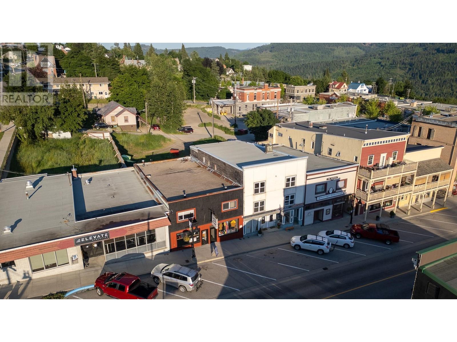 2080 Washington Street, Rossland, British Columbia  V0G 1Y0 - Photo 48 - 2474569