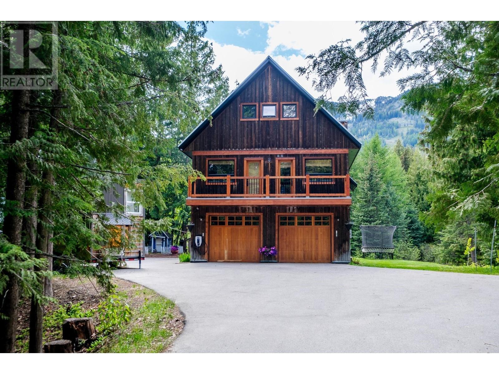 4630 Mann Road, Rossland, British Columbia  V0G 1Y0 - Photo 4 - 2474594