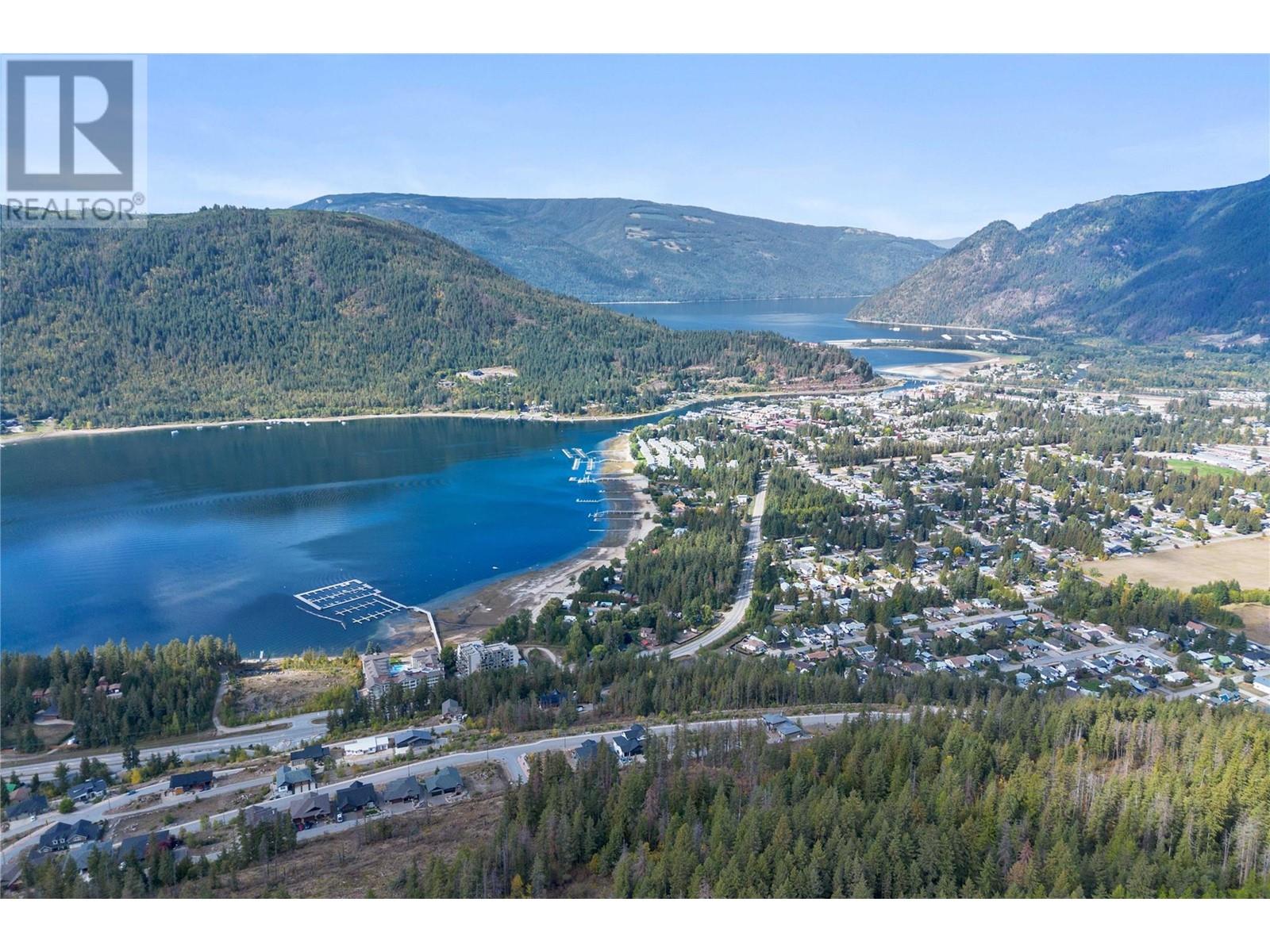 279 Bayview Drive, Sicamous, British Columbia  V0E 2V1 - Photo 1 - 10302942