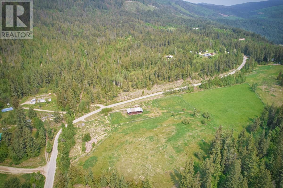 2495 Samuelson Road, Sicamous, British Columbia  V0E 2V5 - Photo 15 - 10302983