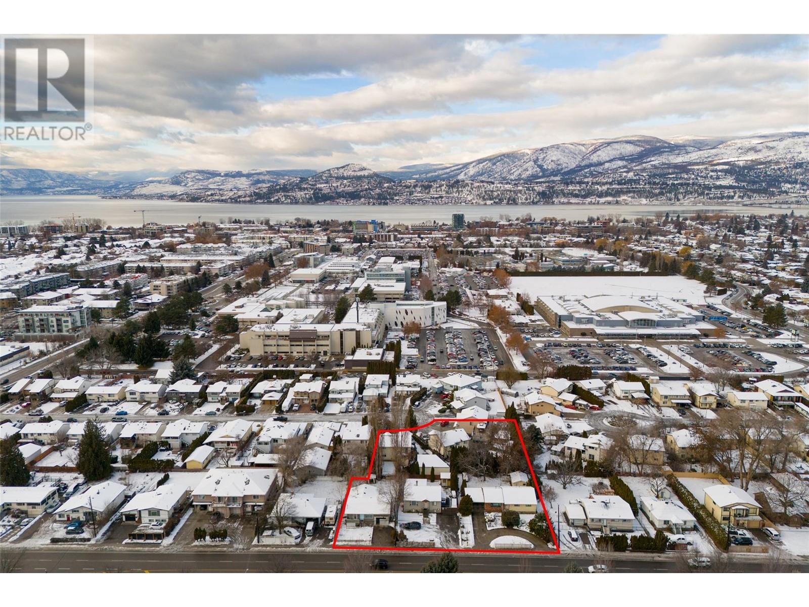 2997 Lowe Court, Kelowna, British Columbia  V1Y 8L3 - Photo 1 - 10303092