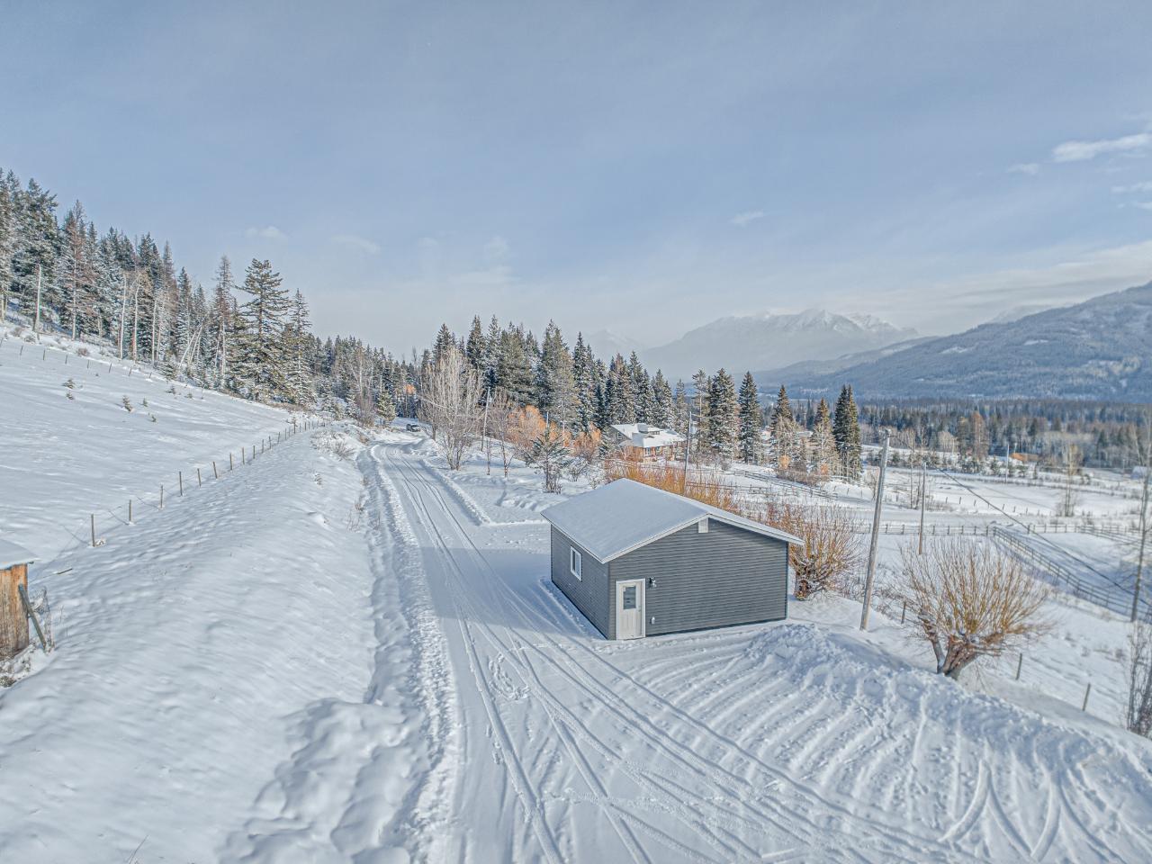 6785 Hillside Drive, Sparwood, British Columbia  V0B 2G3 - Photo 38 - 2474797