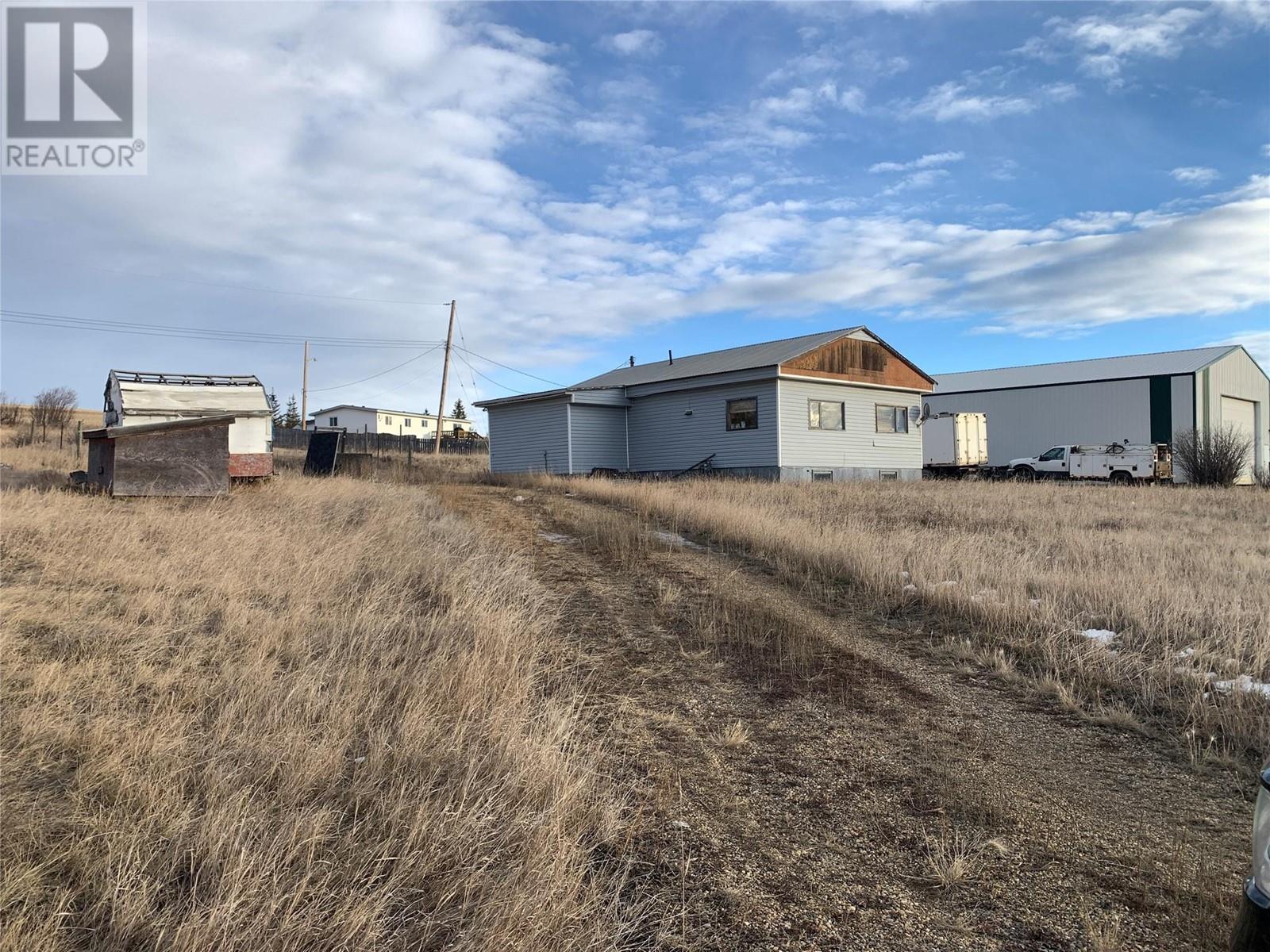 8130 Trading Post Road Road, Dawson Creek, British Columbia  V1G 4E9 - Photo 1 - 10303861