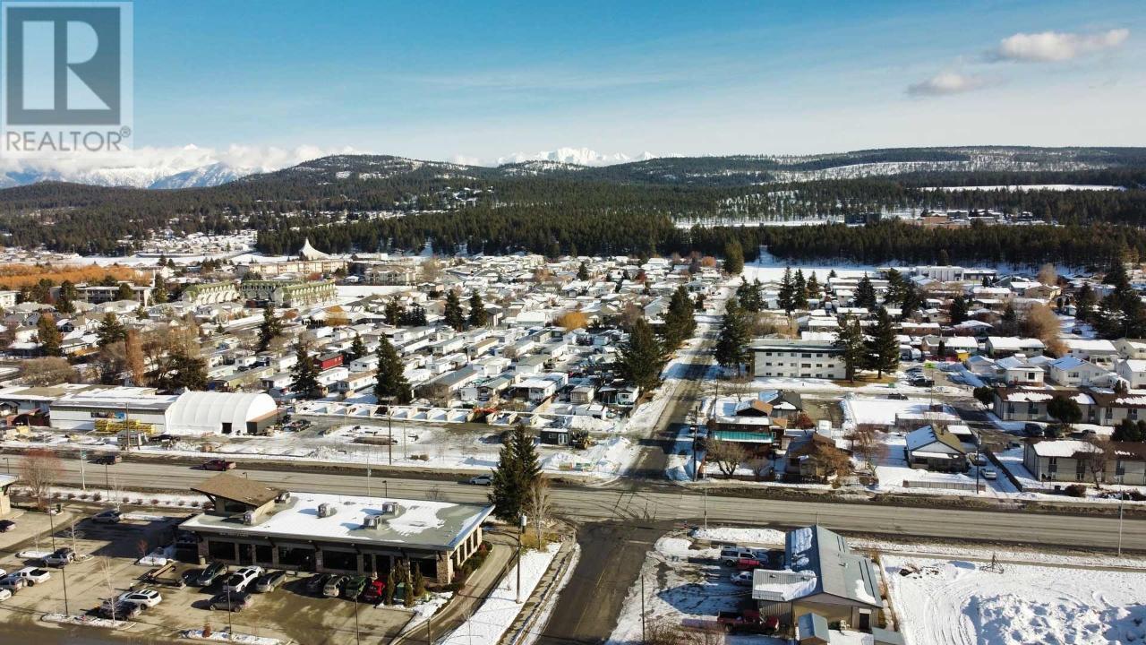 2025 10th Street, Cranbrook, British Columbia  V1C 4H5 - Photo 6 - 2474843