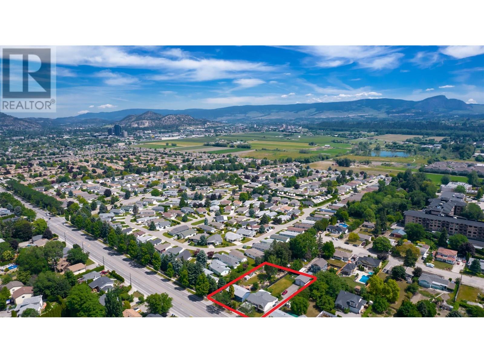 3009 Gordon Drive, Kelowna, British Columbia  V1W 3R1 - Photo 3 - 10303946