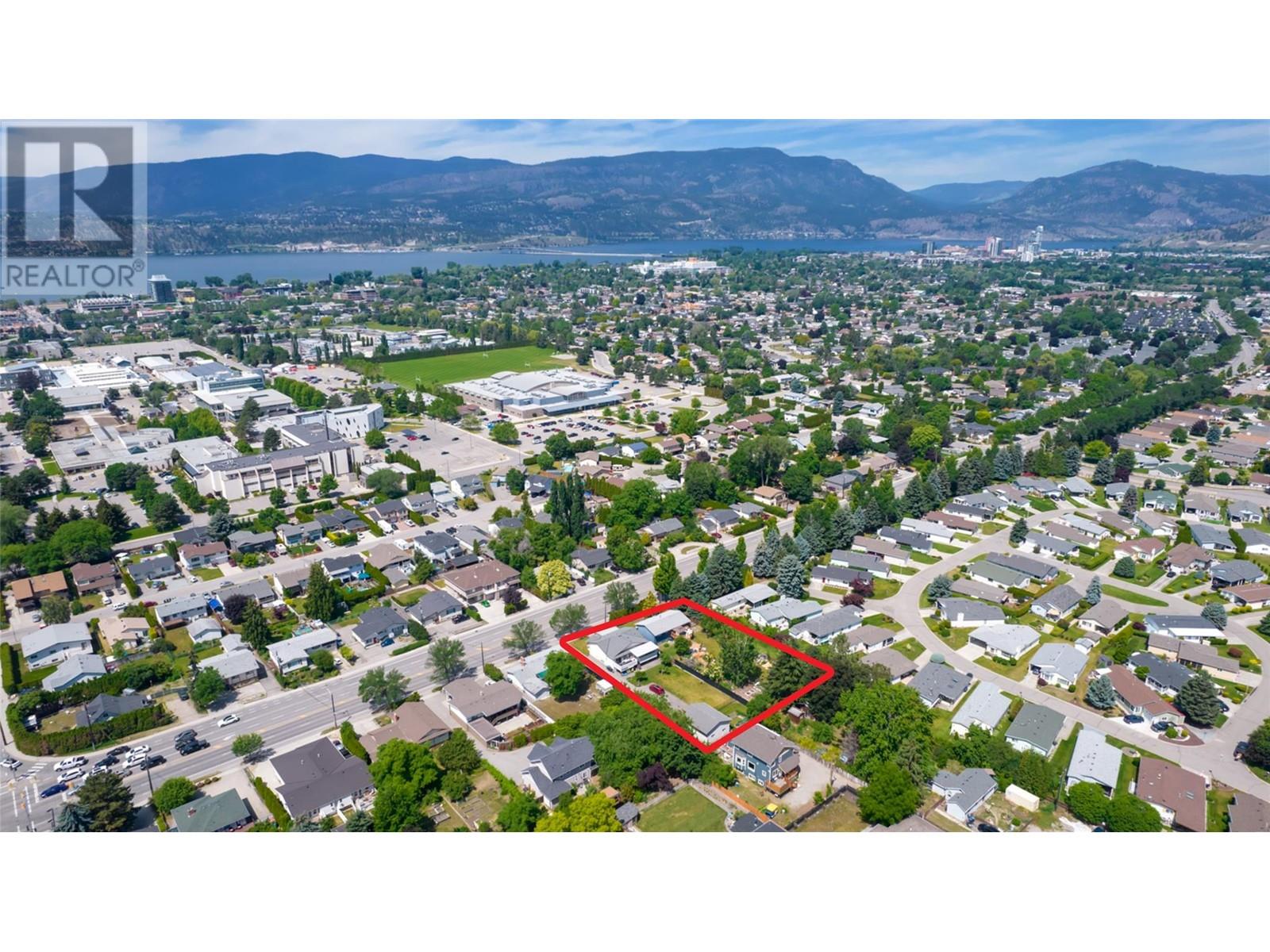 3009 Gordon Drive, Kelowna, British Columbia  V1W 3R1 - Photo 5 - 10303946