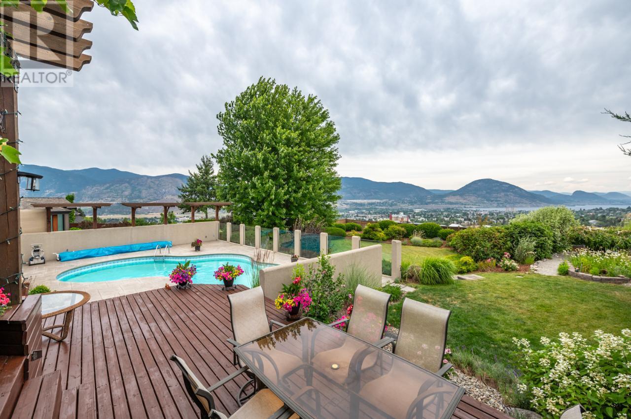 143 Westview Drive, Penticton, British Columbia  V2A 7V9 - Photo 10 - 10304305