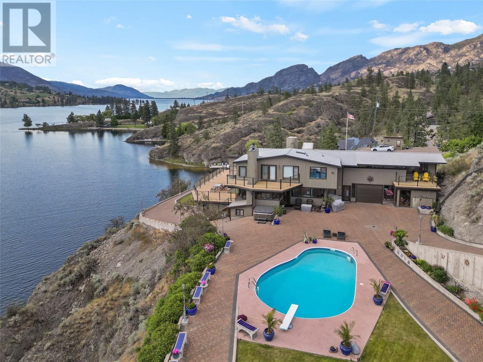 264 Eastside Road, Okanagan Falls, British Columbia  V0H 1R0 - Photo 6 - 10305106