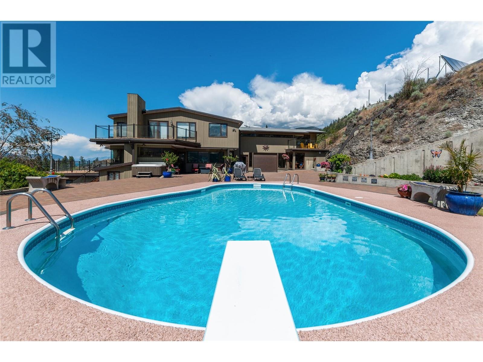 264 Eastside Road, Okanagan Falls, British Columbia  V0H 1R0 - Photo 61 - 10305106