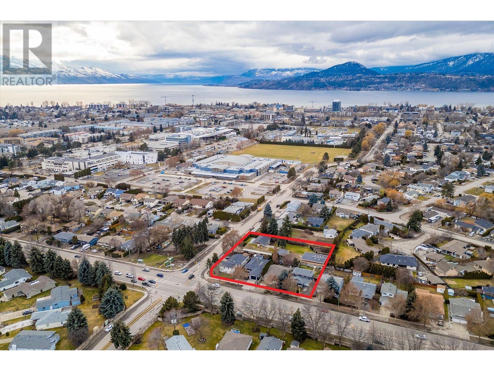 2690 Gordon Drive, Kelowna, British Columbia  V1W 3R2 - Photo 6 - 10305099