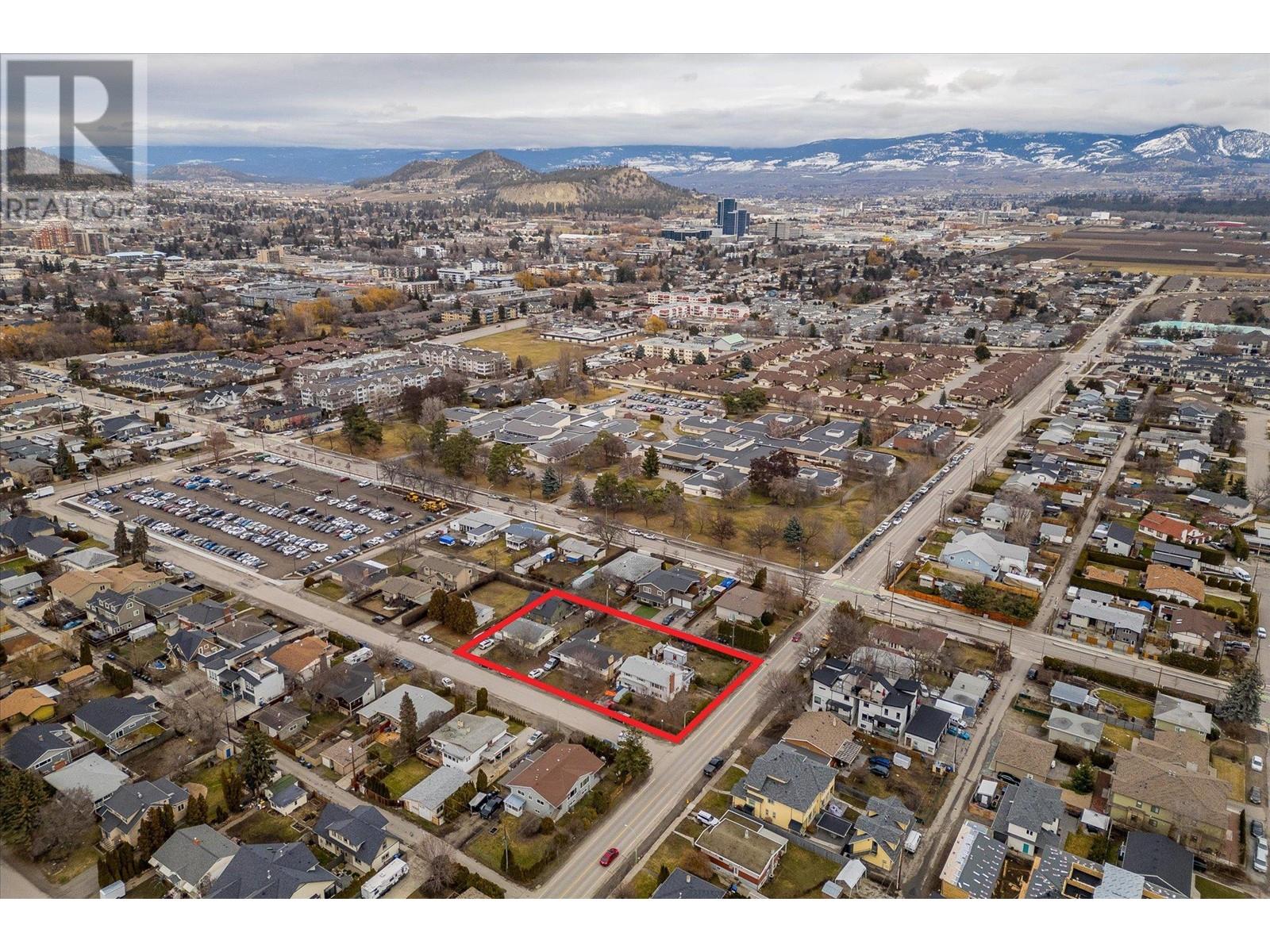 2261 Burnett Street, Kelowna, British Columbia  V1Y 2T7 - Photo 13 - 10304441