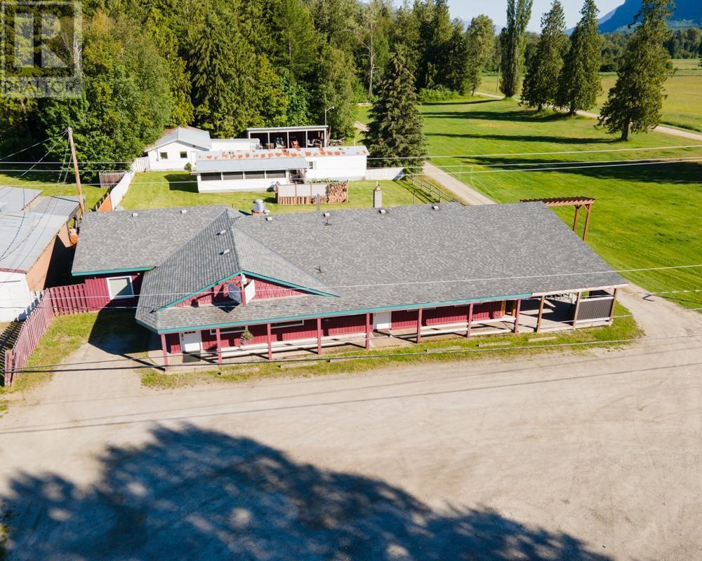 13308 31 Highway Unit# 13304, Meadow Creek, British Columbia  V0G 1N0 - Photo 1 - 2475154