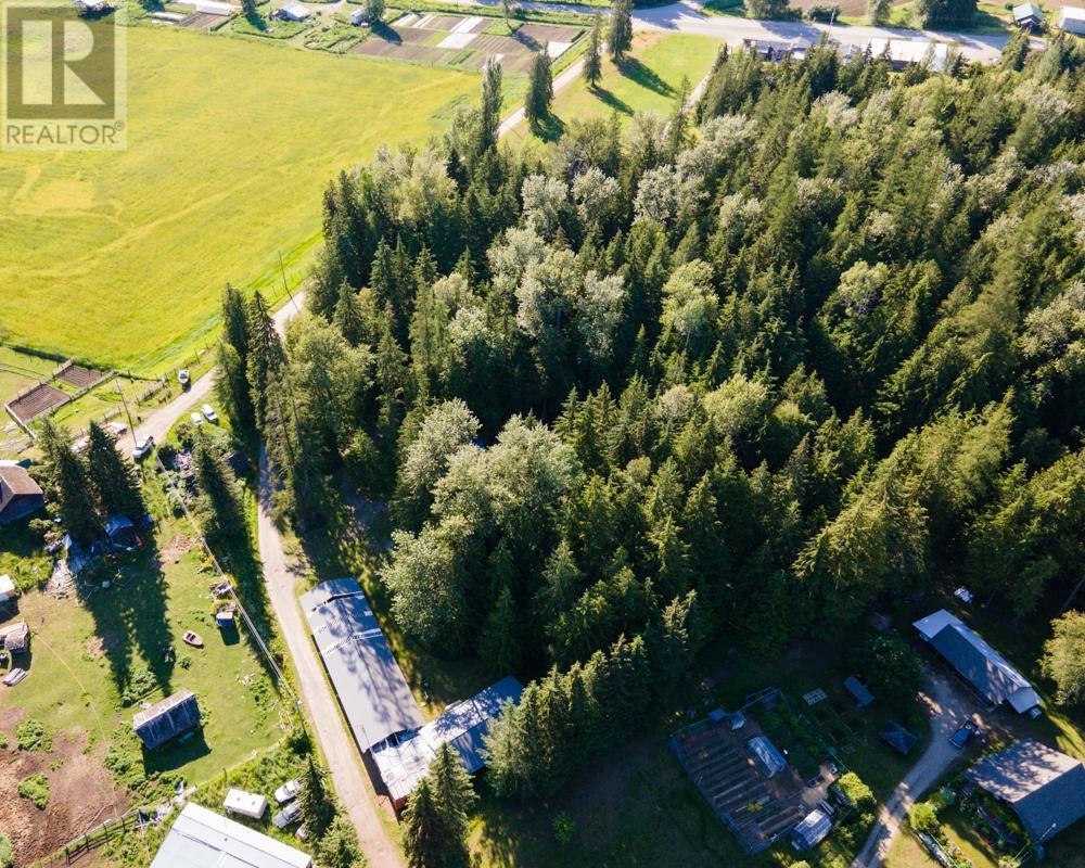 13308 31 Highway Unit# 13304, Meadow Creek, British Columbia  V0G 1N0 - Photo 14 - 2475154