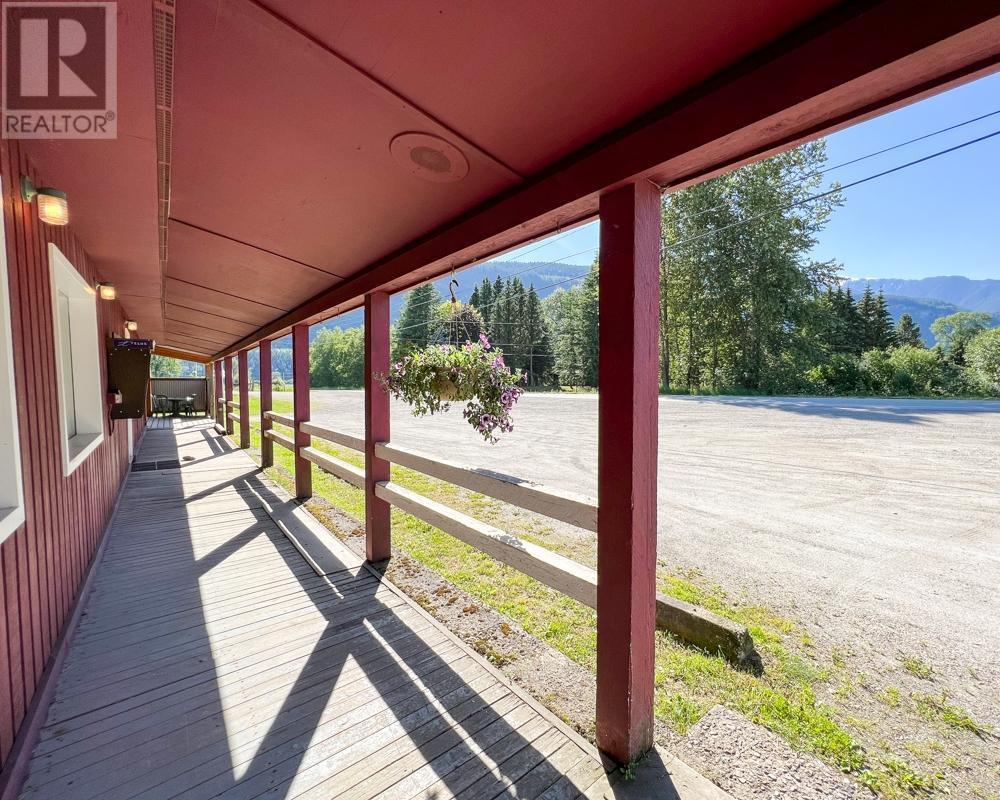 13308 31 Highway Unit# 13304, Meadow Creek, British Columbia  V0G 1N0 - Photo 21 - 2475154