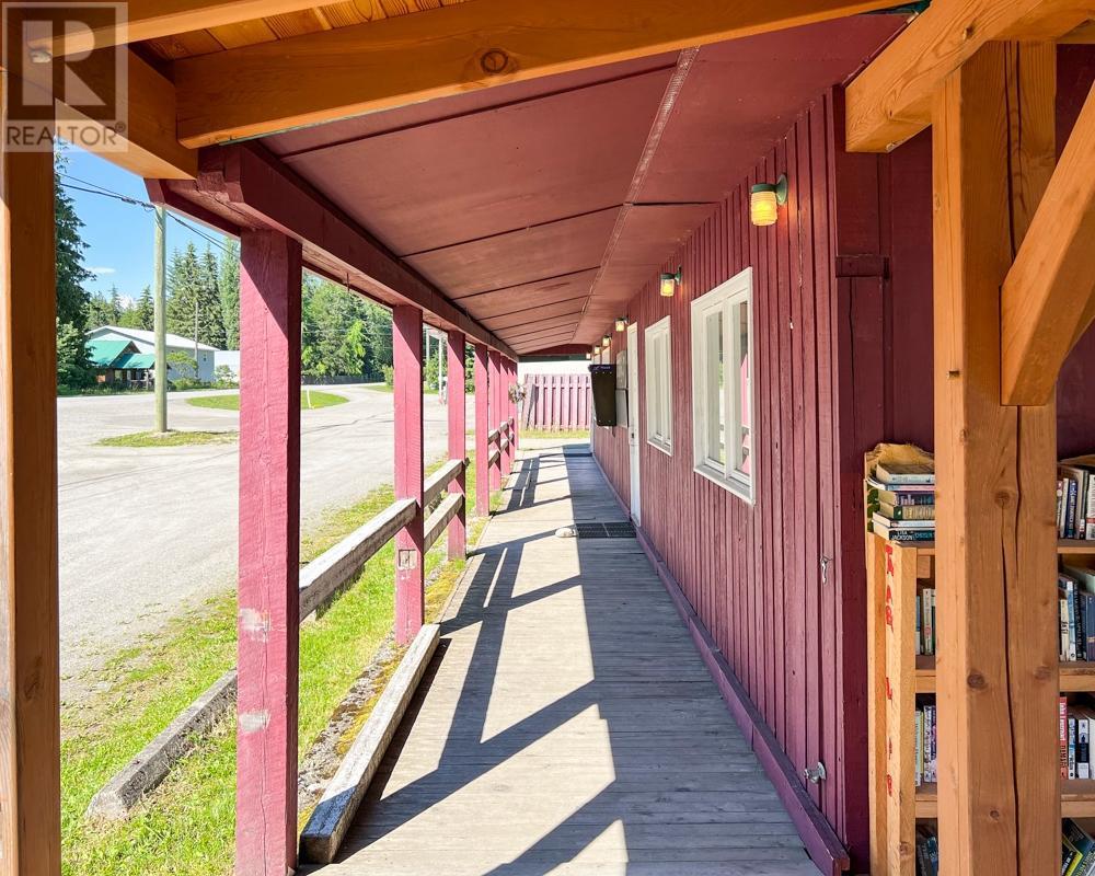 13308 31 Highway Unit# 13304, Meadow Creek, British Columbia  V0G 1N0 - Photo 25 - 2475154