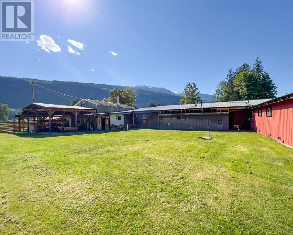 13308 31 Highway Unit# 13304, Meadow Creek, British Columbia  V0G 1N0 - Photo 66 - 2475154