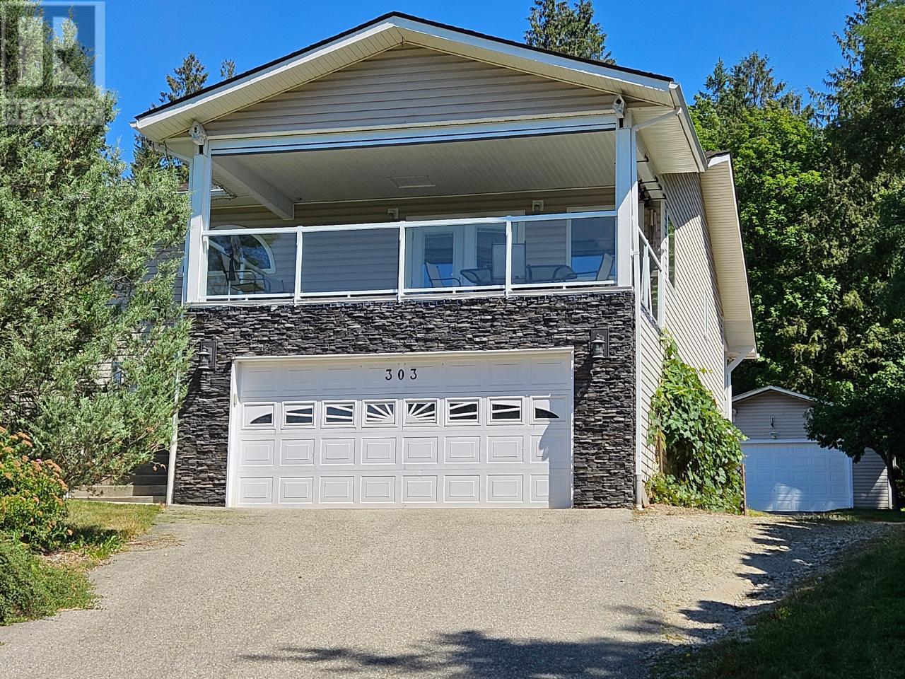 303 Nelson Avenue, Nakusp, British Columbia  V0G 1R0 - Photo 44 - 2475265