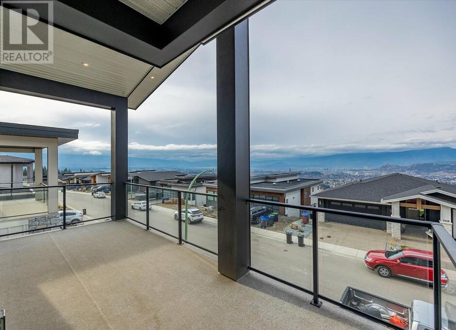 1221 Lone Pine Drive, Kelowna, British Columbia  V1P 0A5 - Photo 7 - 10305103