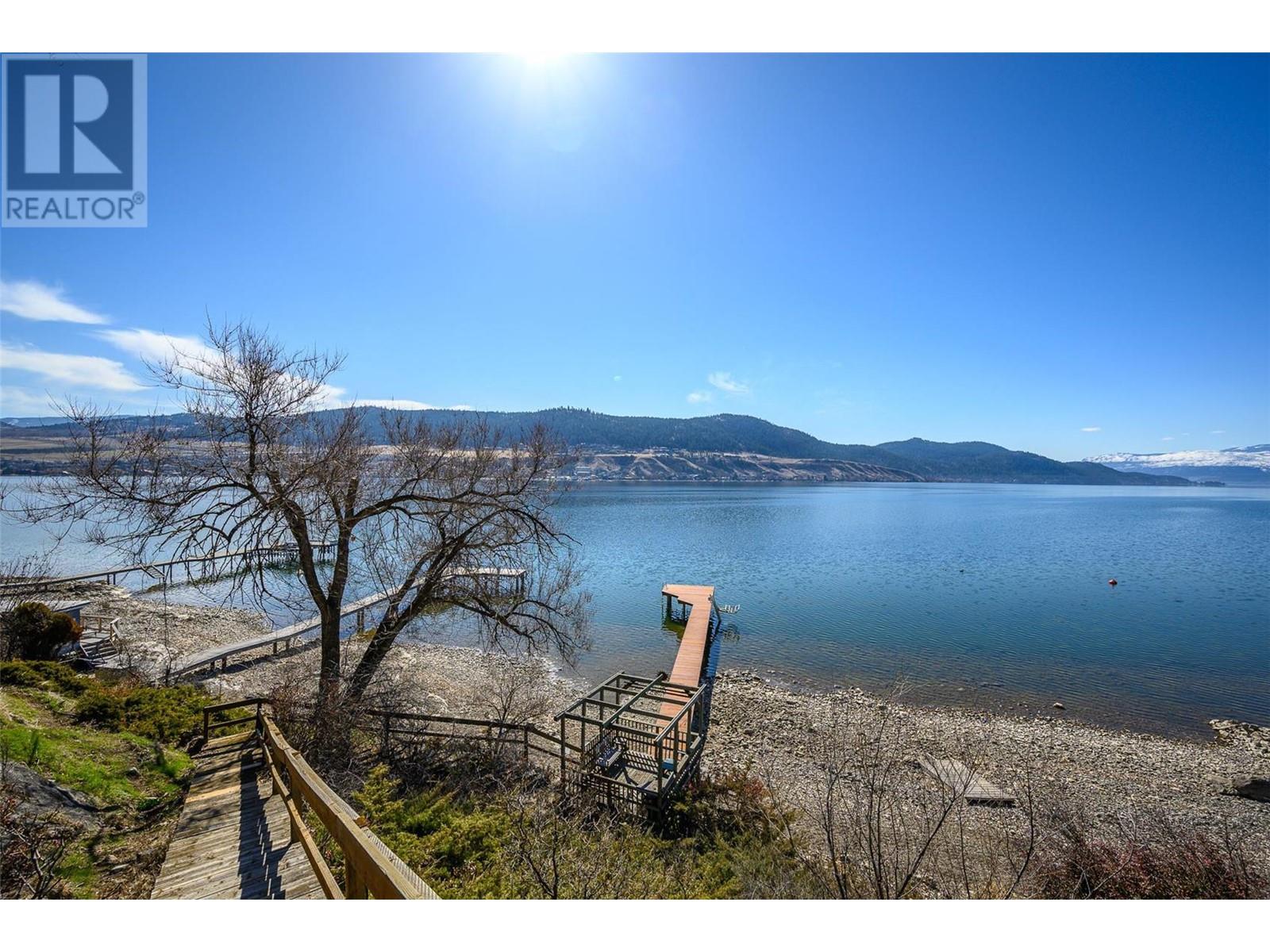 7688 Tronson Road, Vernon, British Columbia  V1H 1C5 - Photo 3 - 10306969