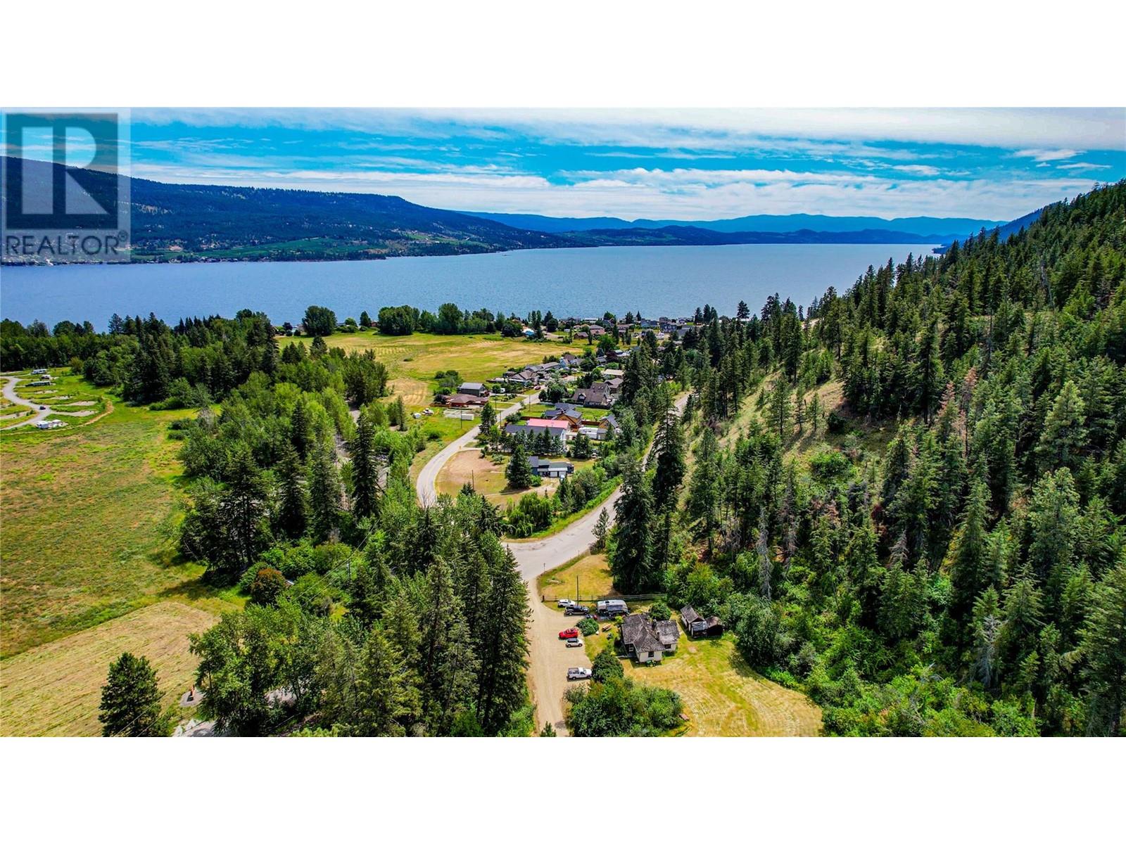 7100 Dunwaters Road, Kelowna, British Columbia  V1Z 3W6 - Photo 37 - 10306881